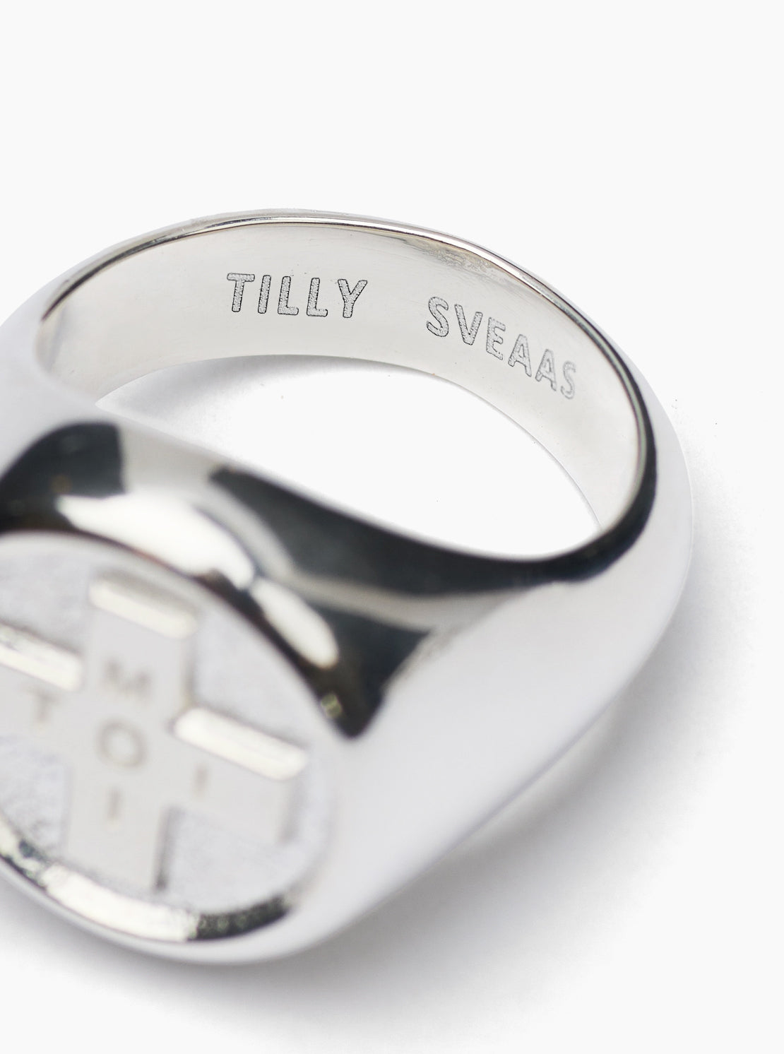 Silver Moi + Toi Signet Ring