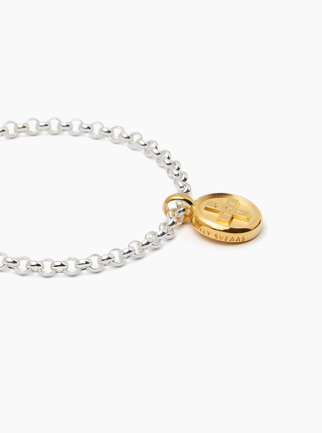 Small Mixed Metal Moi + Toi Disc on Belcher Bracelet