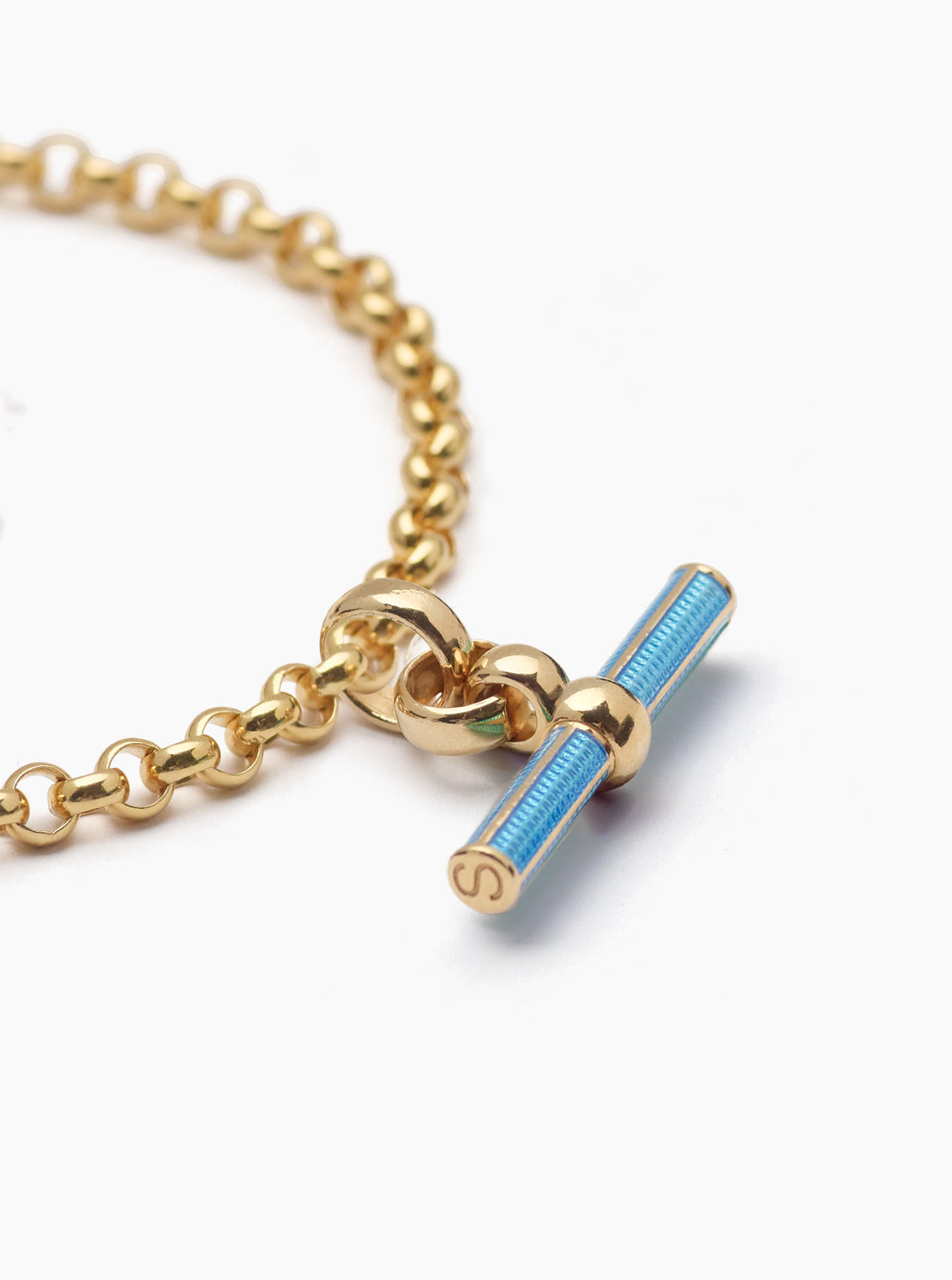 Aquamarine Enamelled Small Gold T-bar on Belcher Bracelet
