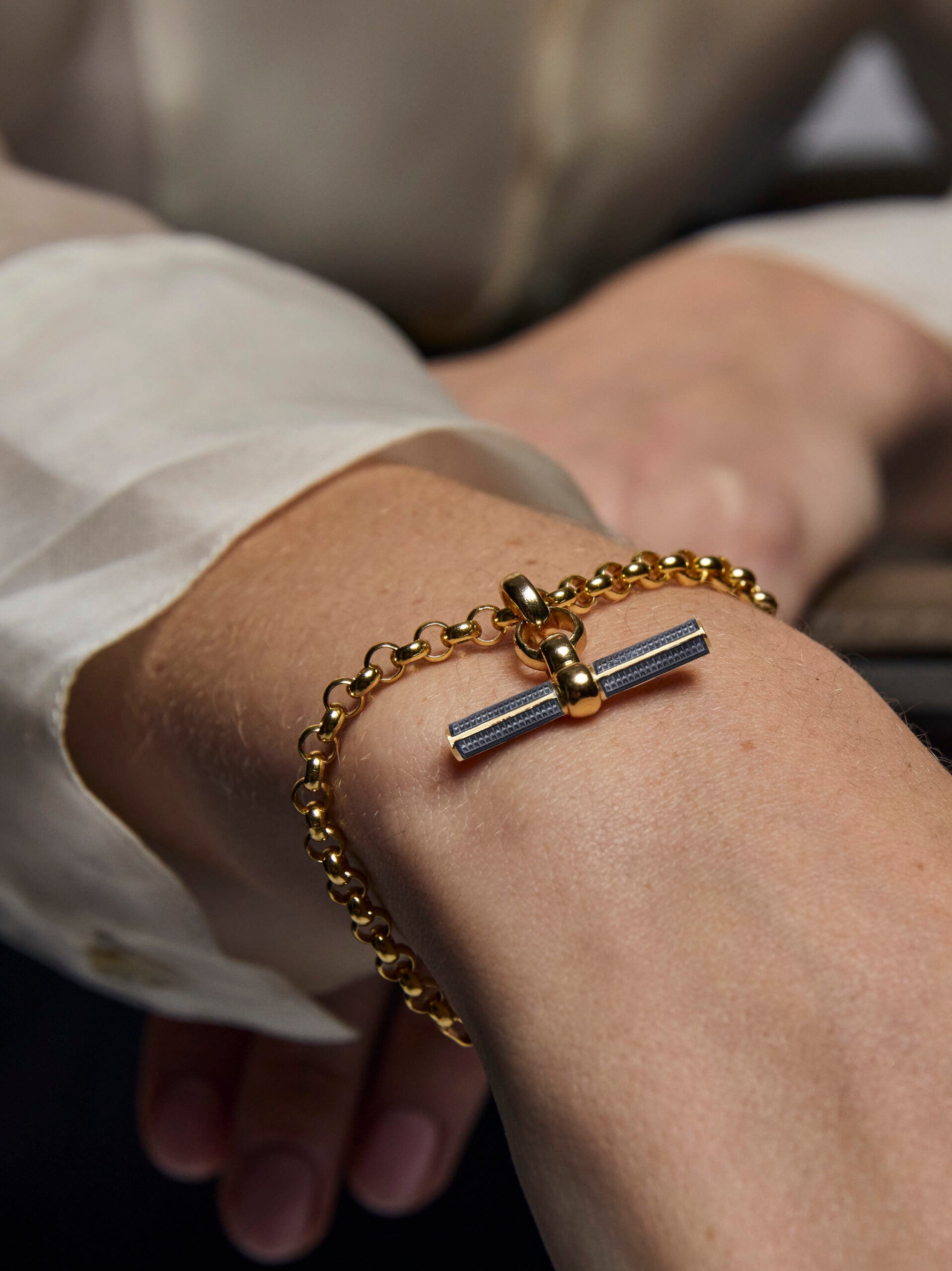 Grey Enamelled Small Gold T-bar on Belcher Bracelet
