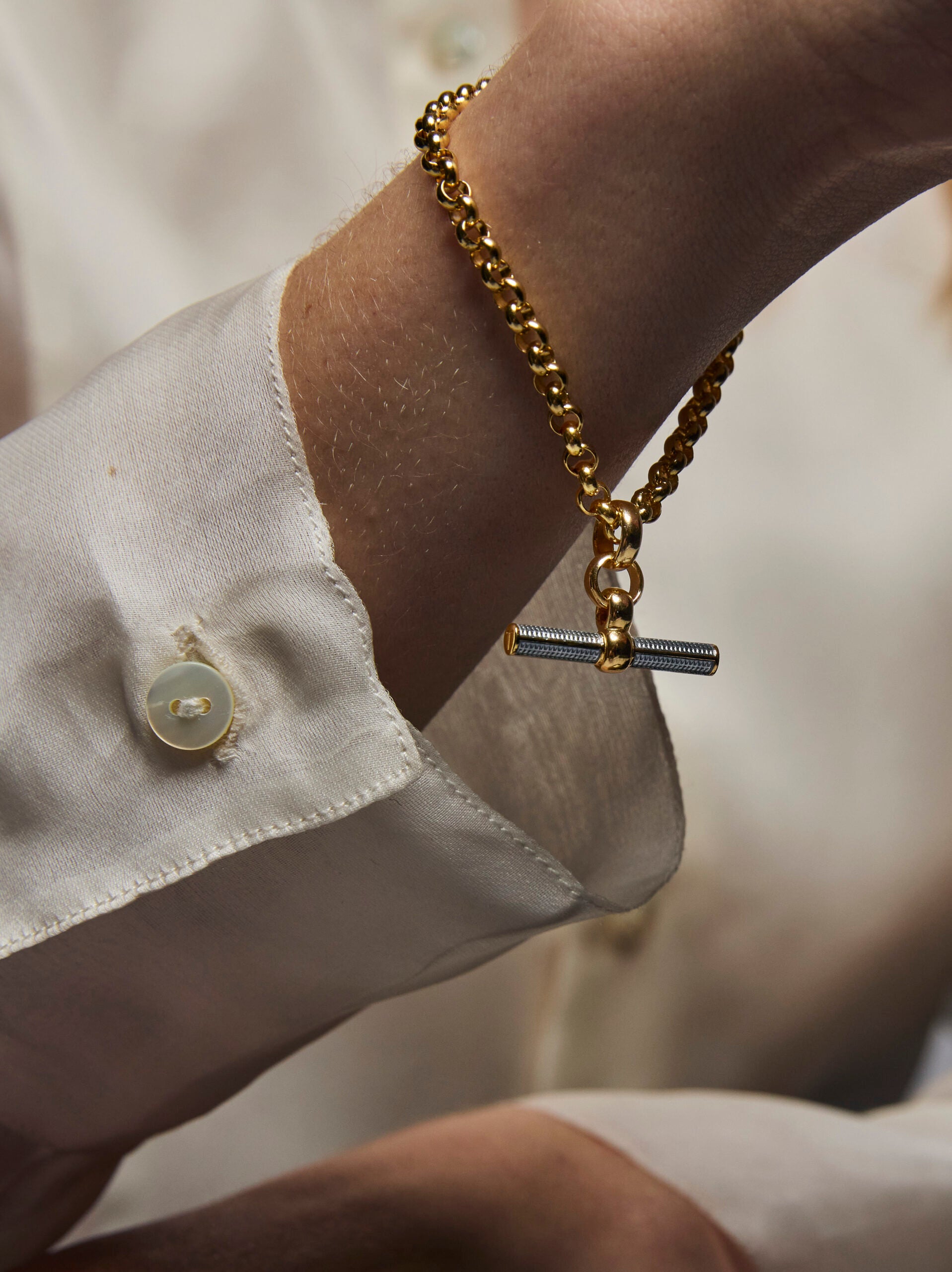 Grey Enamelled Small Gold T-bar on Belcher Bracelet