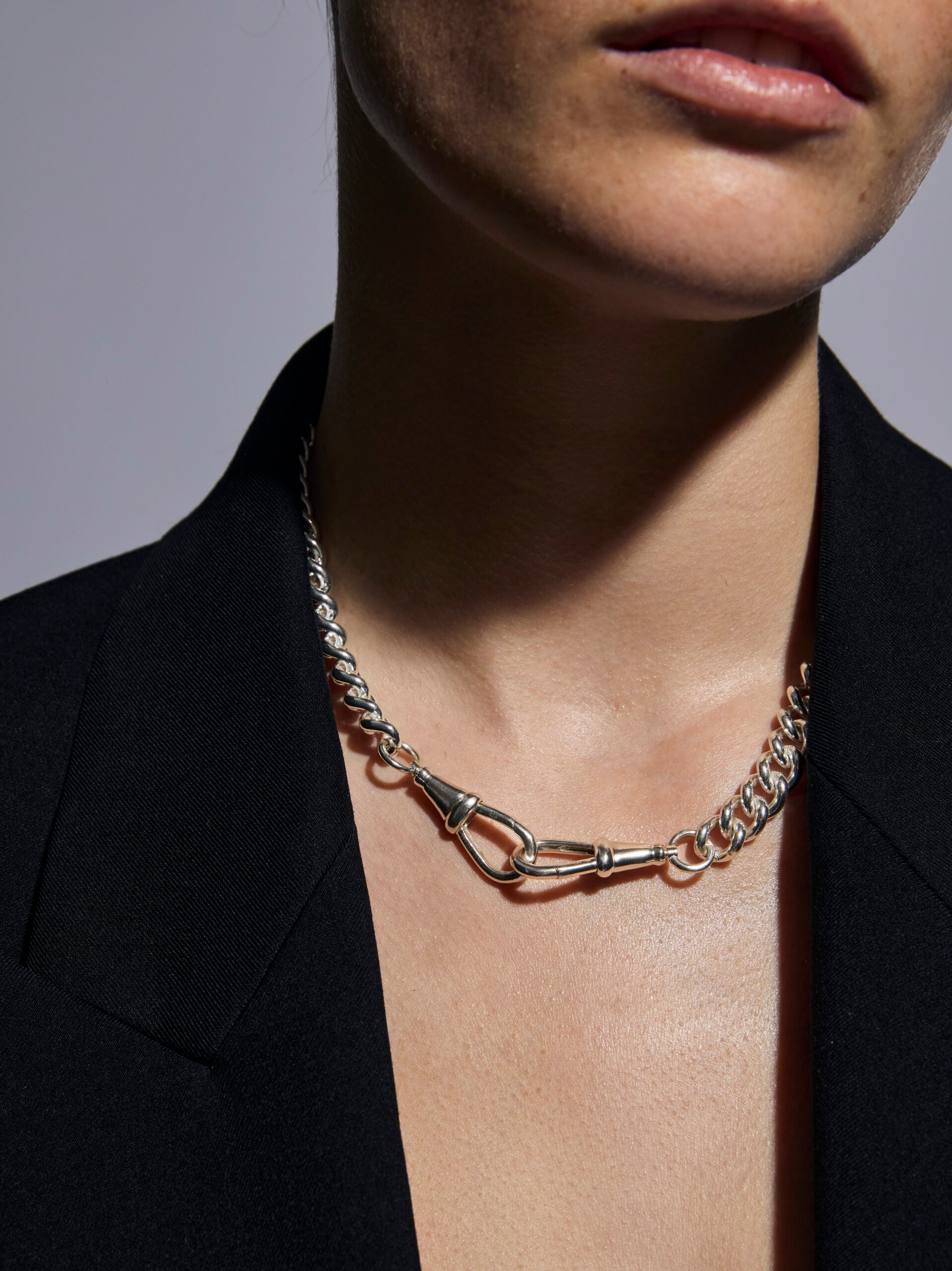 Large Silver Curb Clipt Necklace