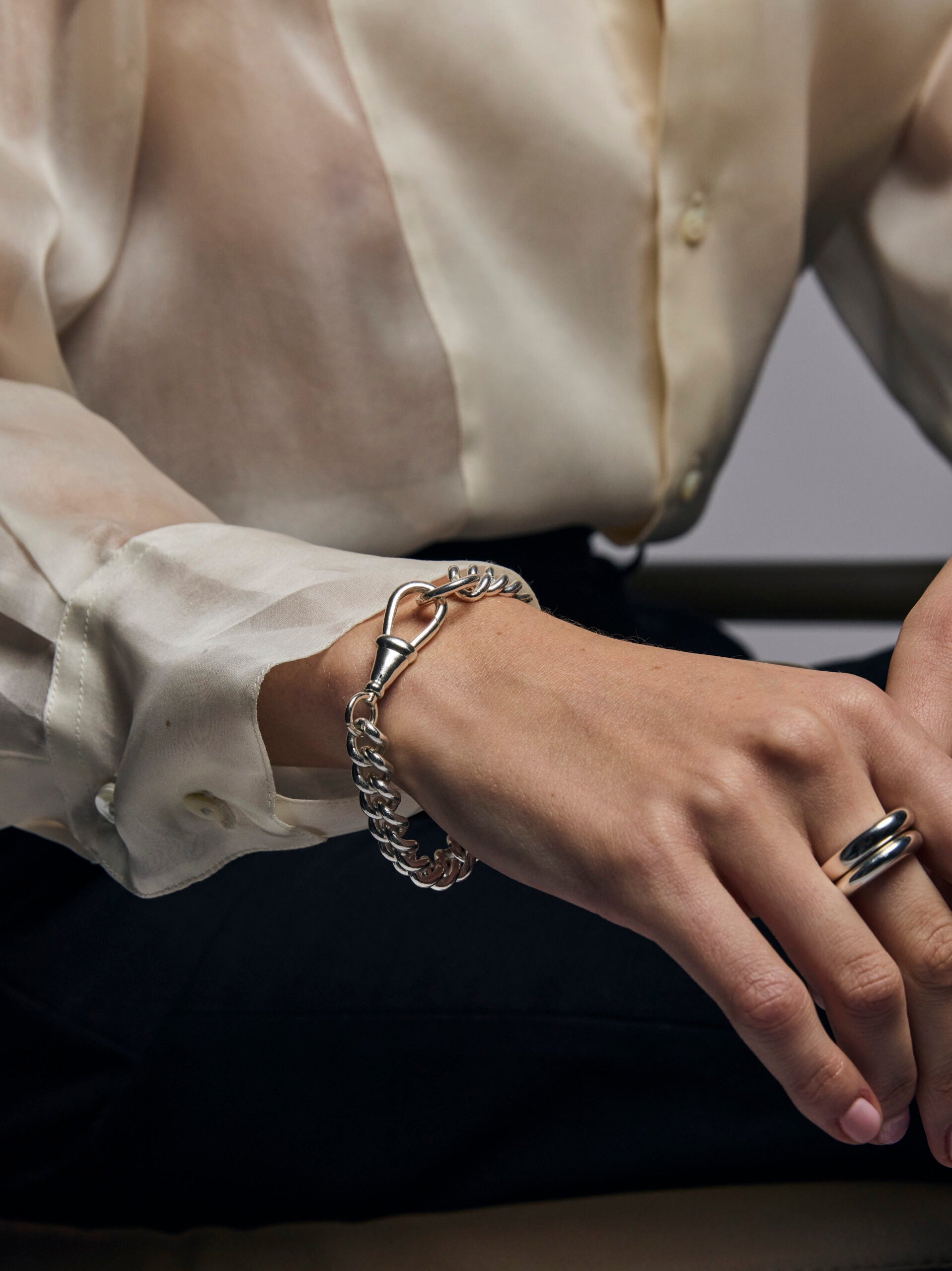 Large Silver Curb Clipt Bracelet
