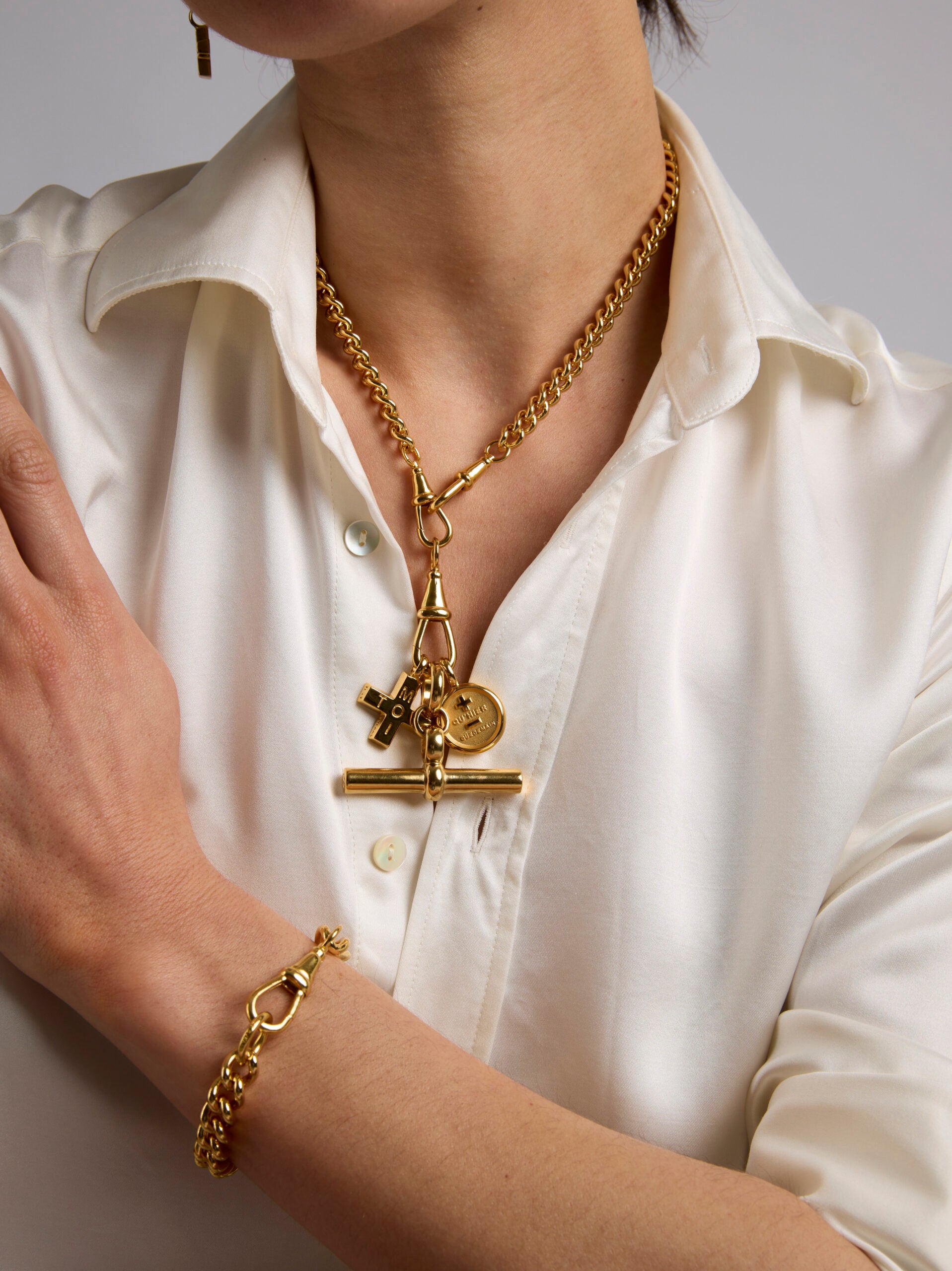 Gold Moi + Toi Curb ClipT Necklace Set
