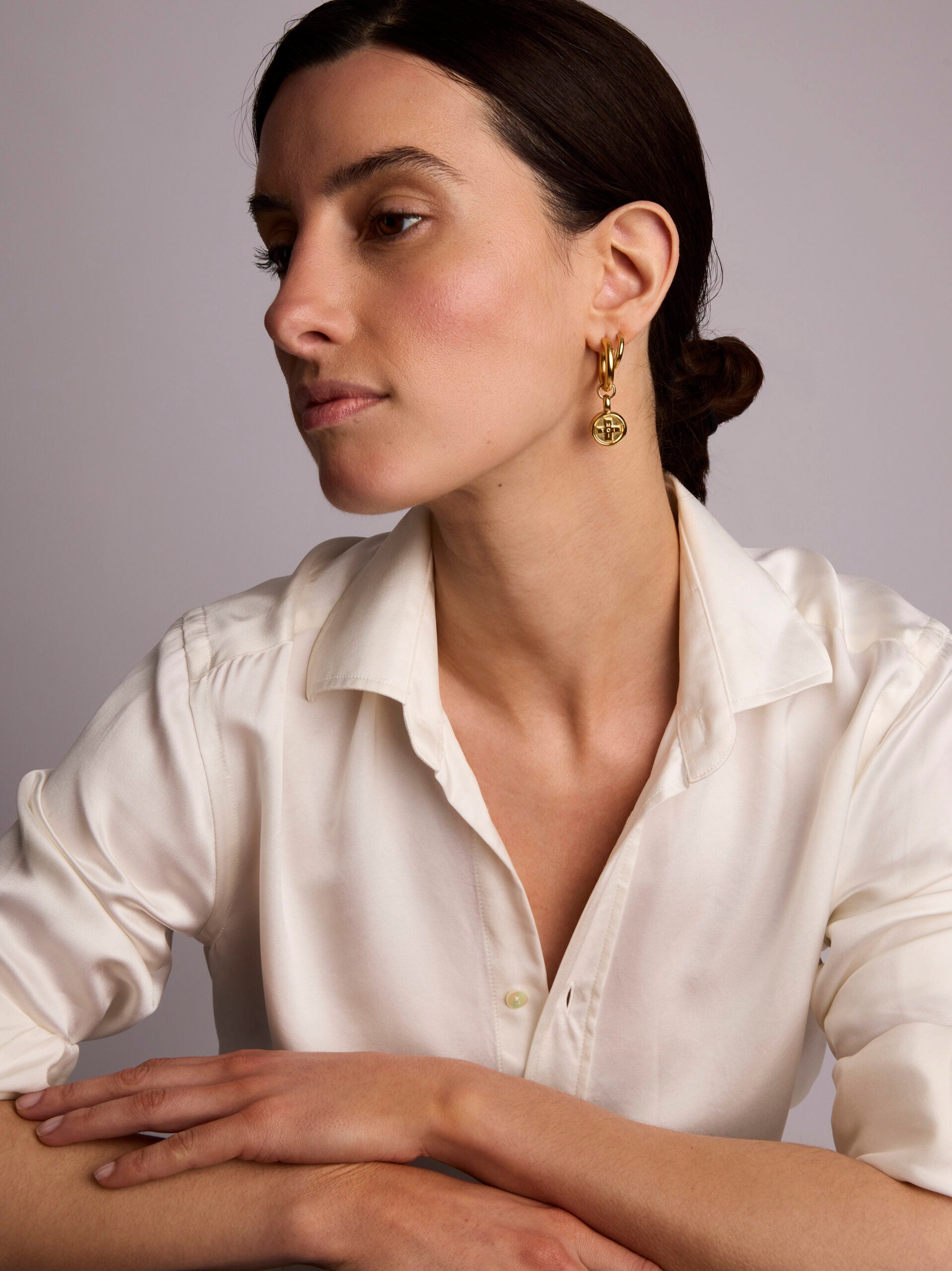 Gold Moi + Toi Disc Earrings