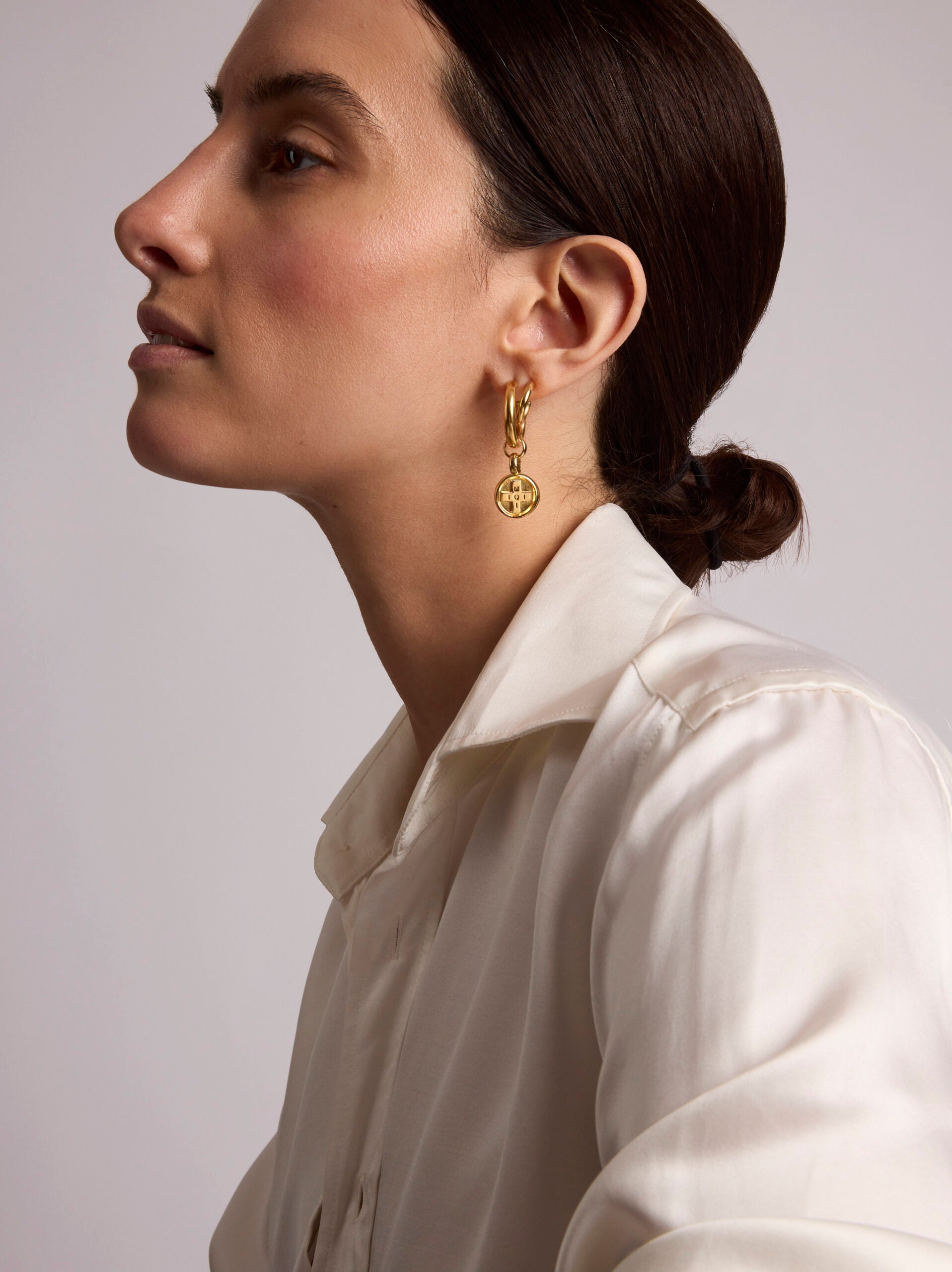 Gold Moi + Toi Disc Earrings