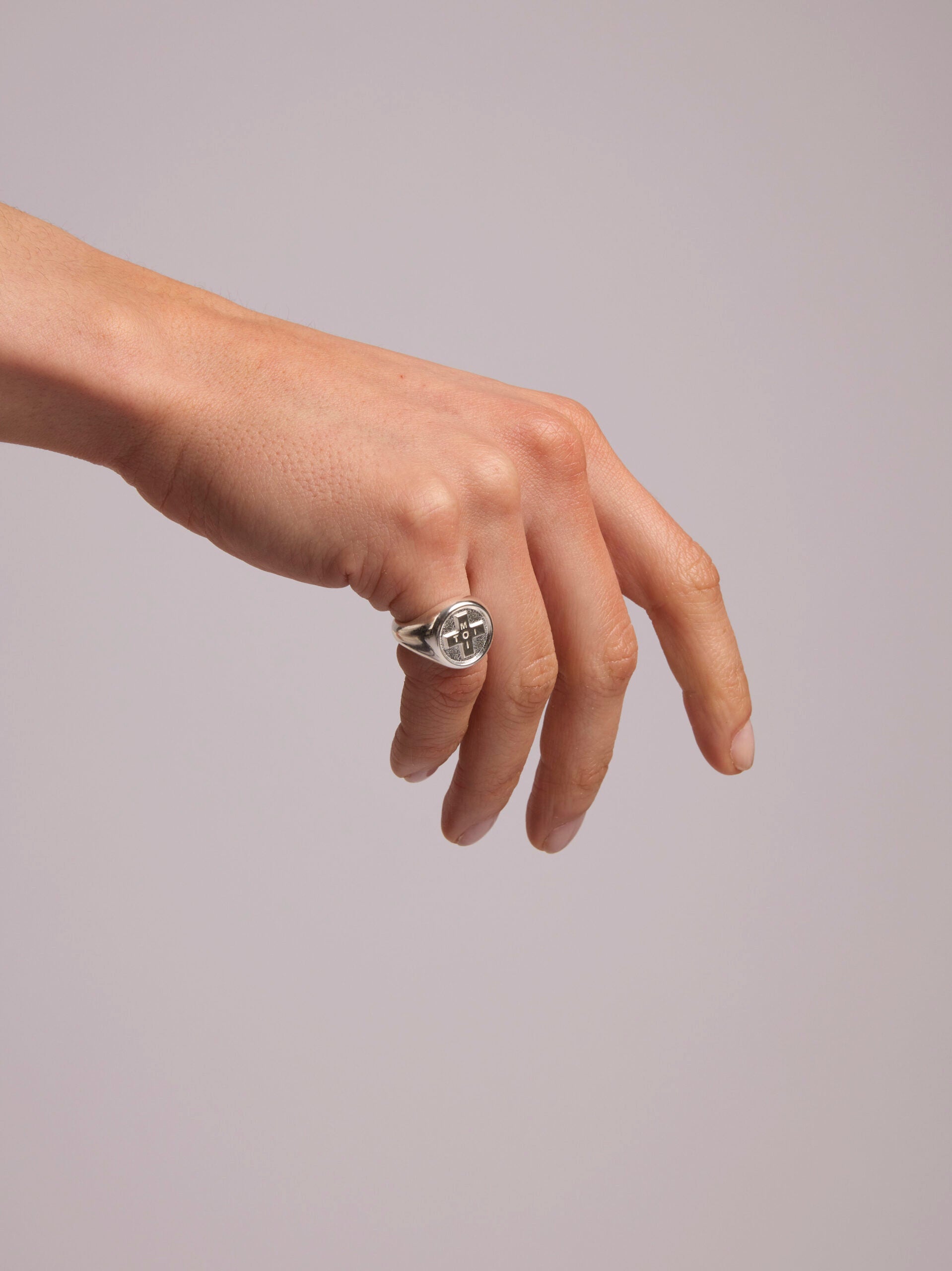 Silver Moi + Toi Signet Ring
