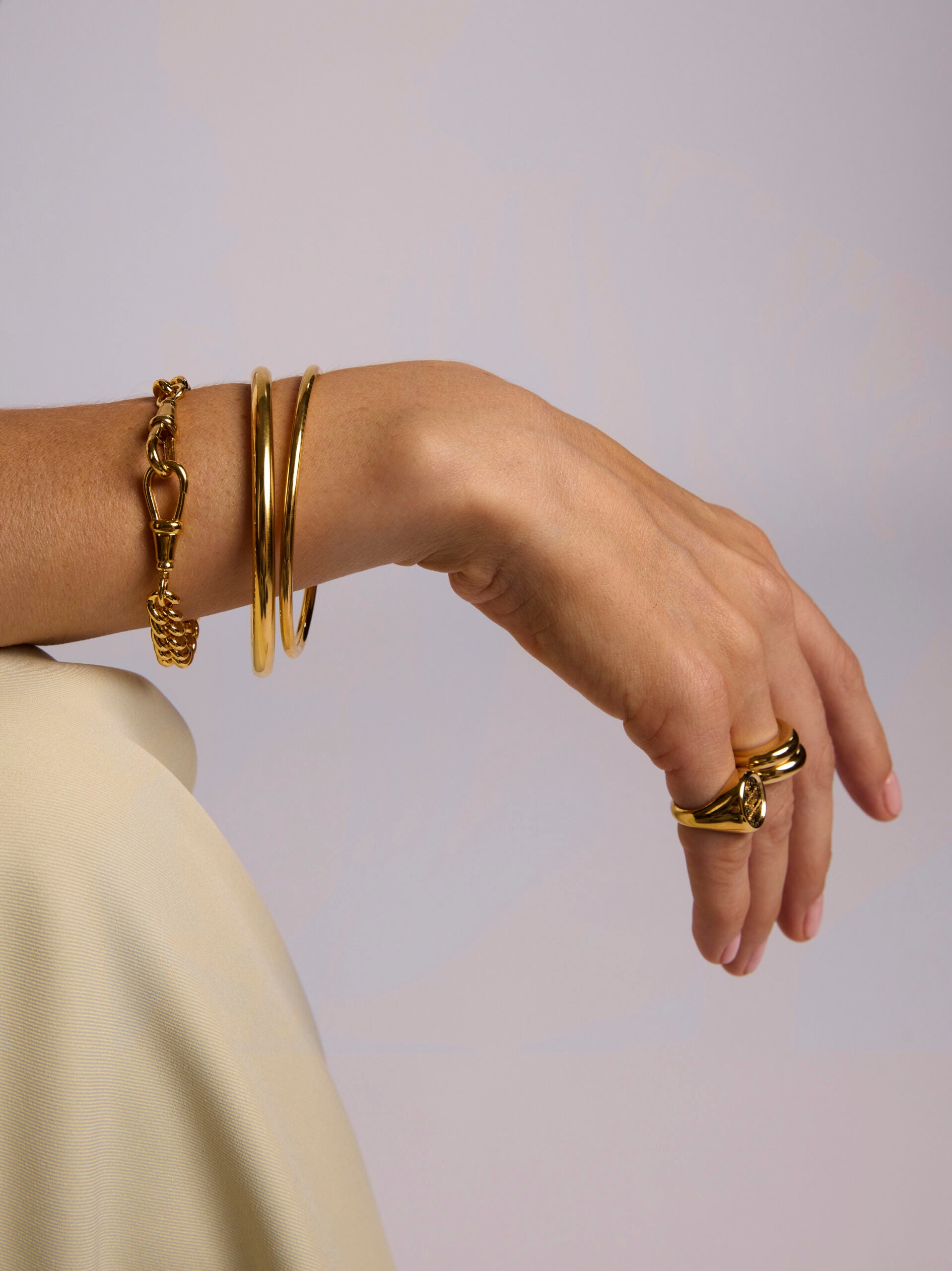 Small Gold Que Demain Disc on Medium Curb Clipt Bracelet