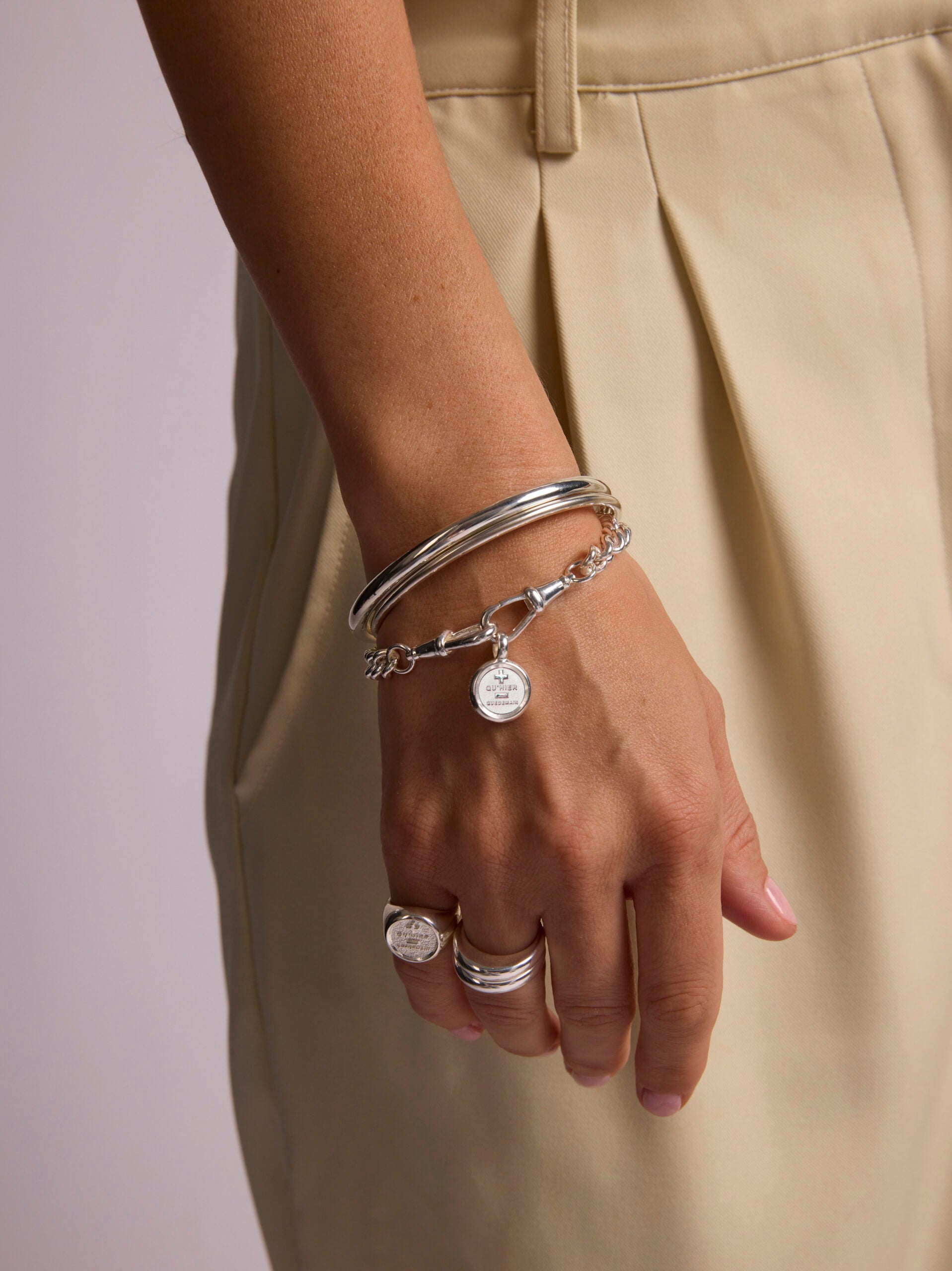 Small Silver Que Demain Disc on Medium Curb Clipt Bracelet