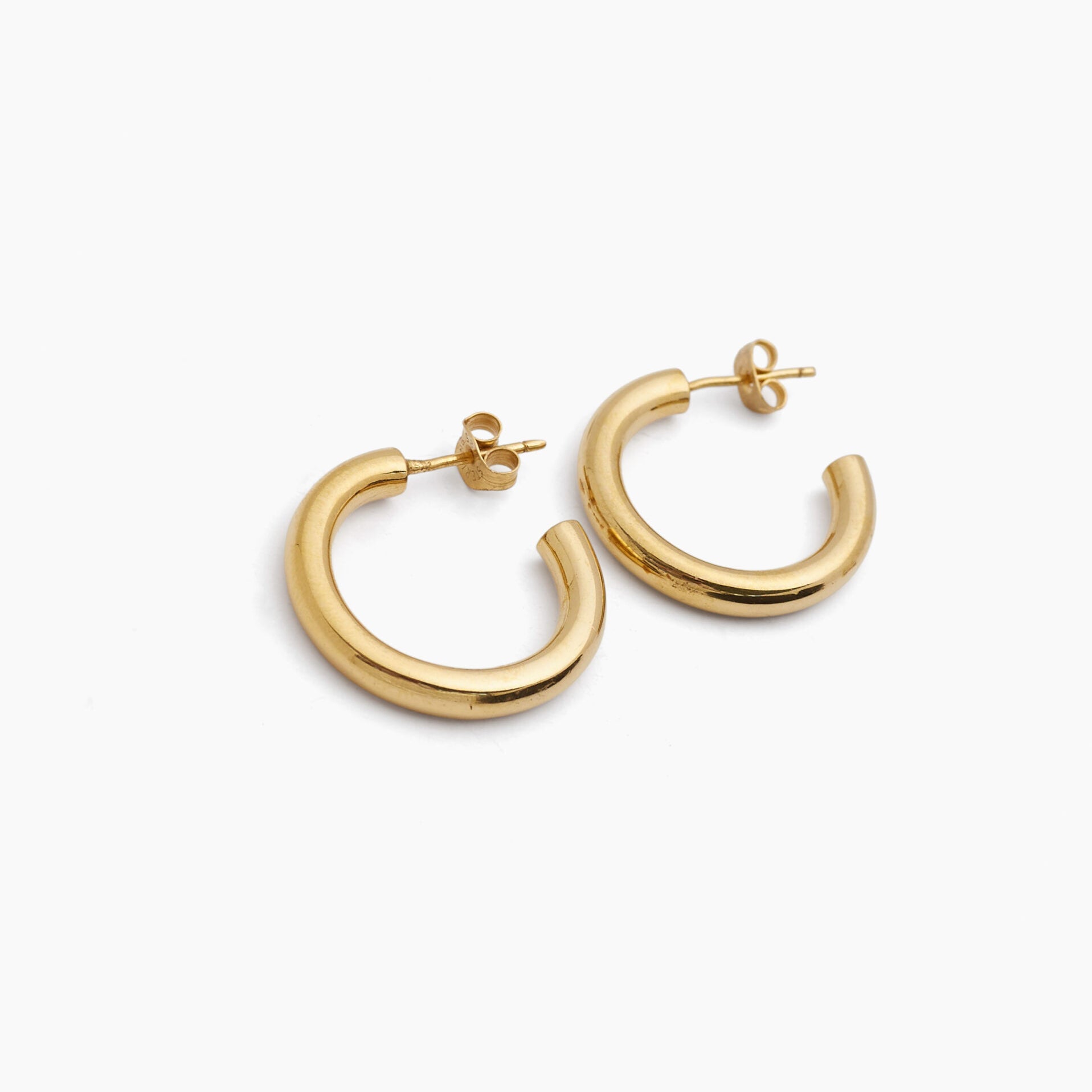 Medium Gold Hoop Earrings