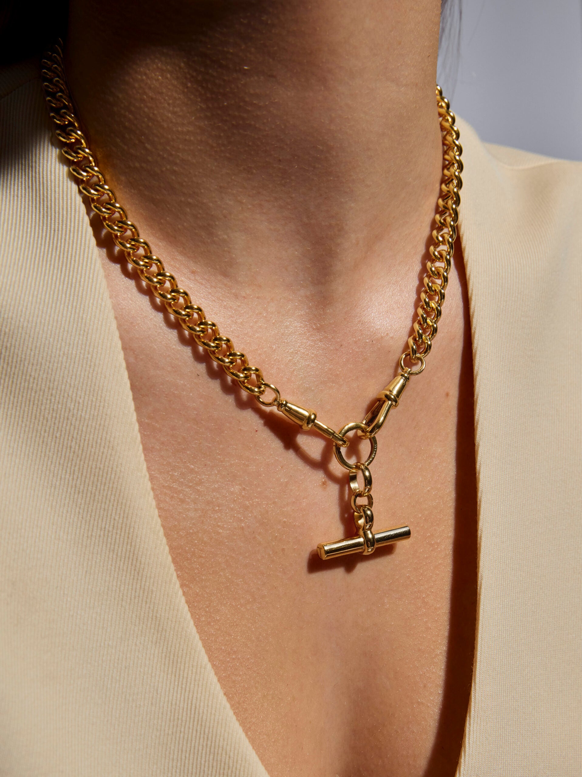 Medium Gold T-bar on Medium Curb Clipt Necklace
