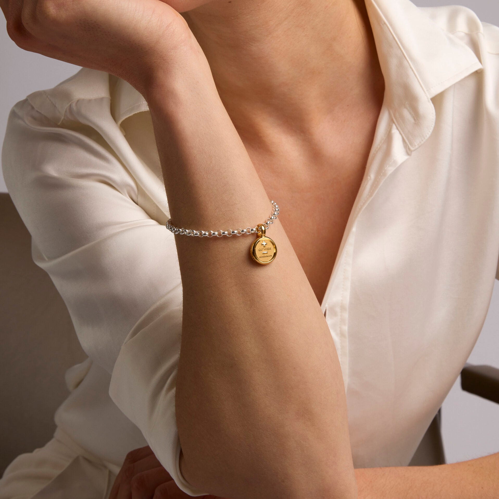 Mixed Metal Small Que Demain Disc on Belcher Bracelet