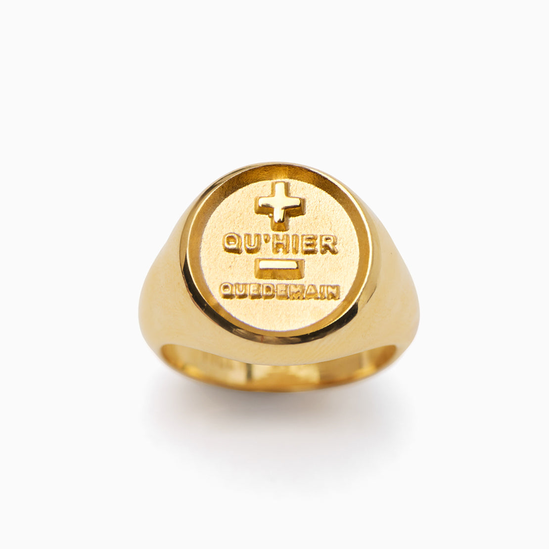 Gold Que Demain Signet Ring