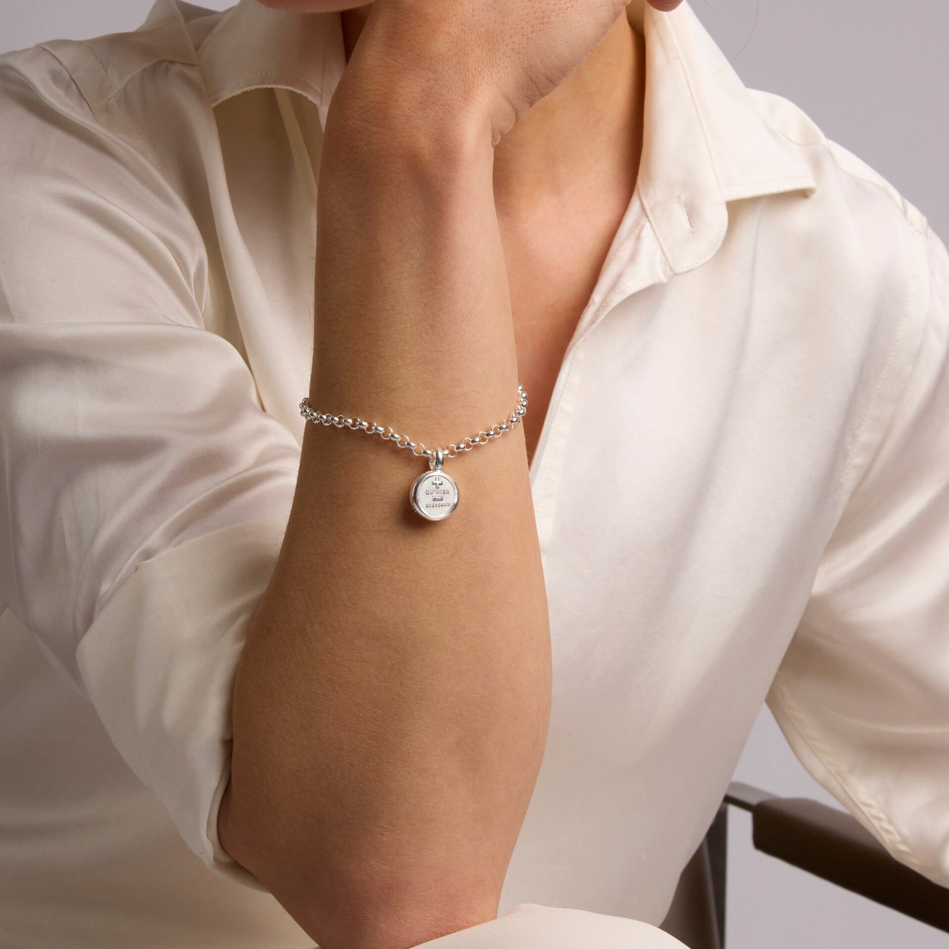 Small Silver Que Demain Disc on Belcher Bracelet