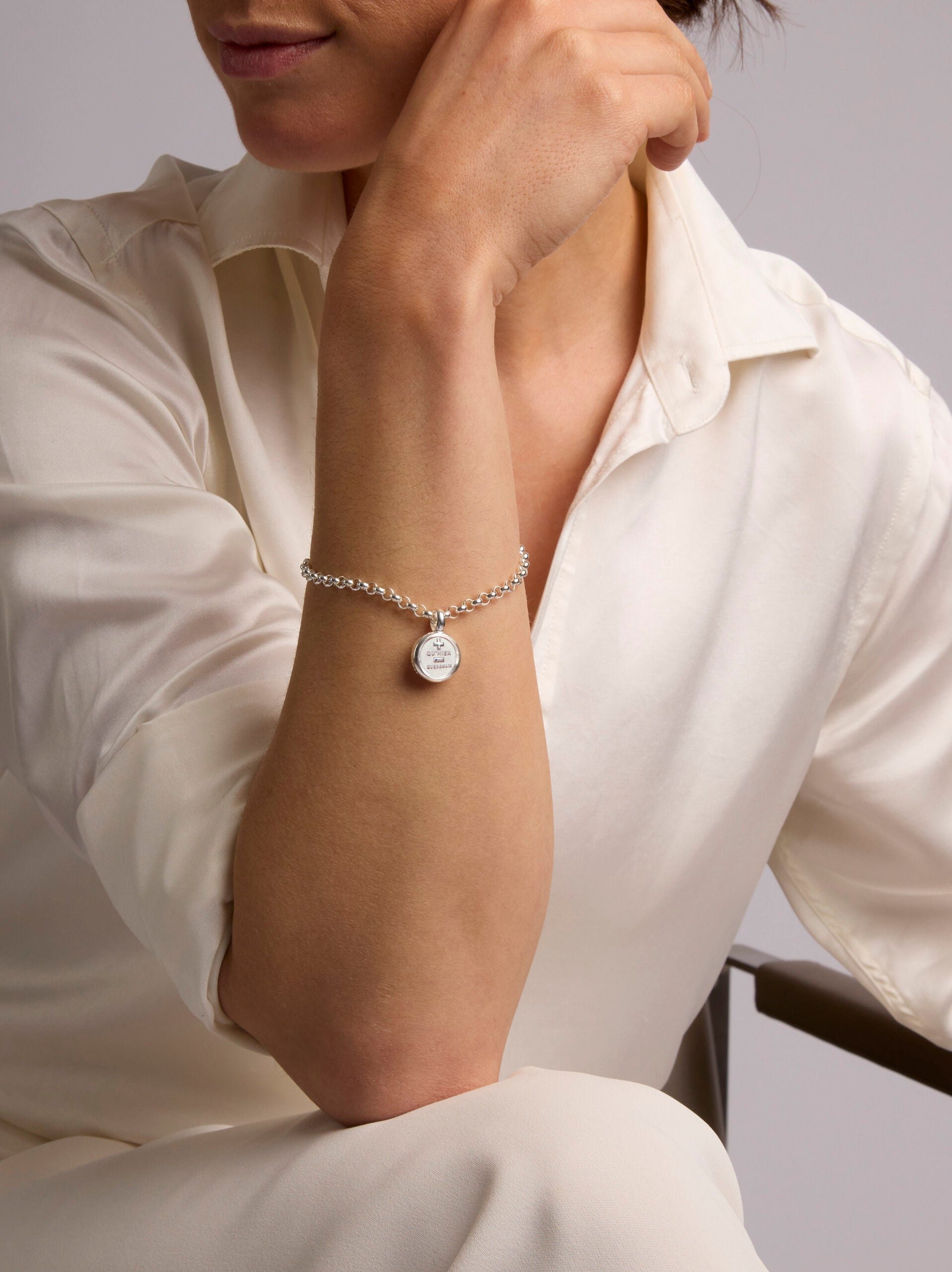 Small Silver Que Demain Disc on Belcher Bracelet
