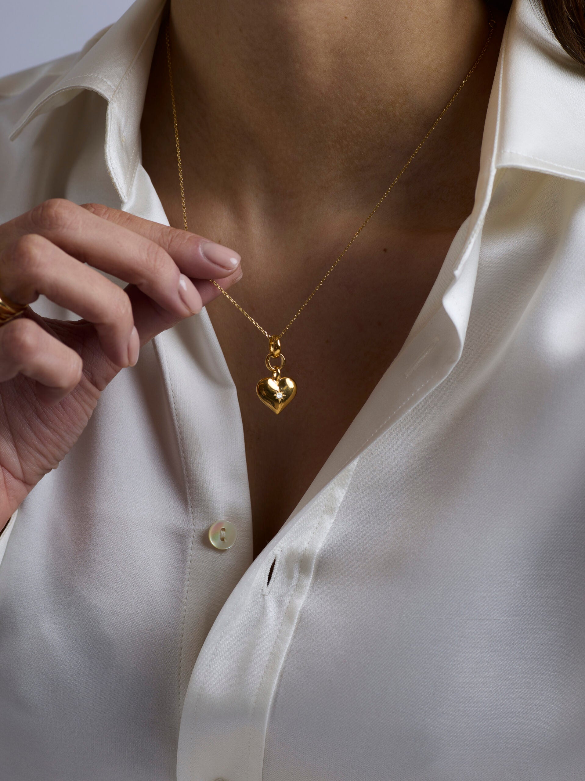 Small Gold Heart on Trace Chain