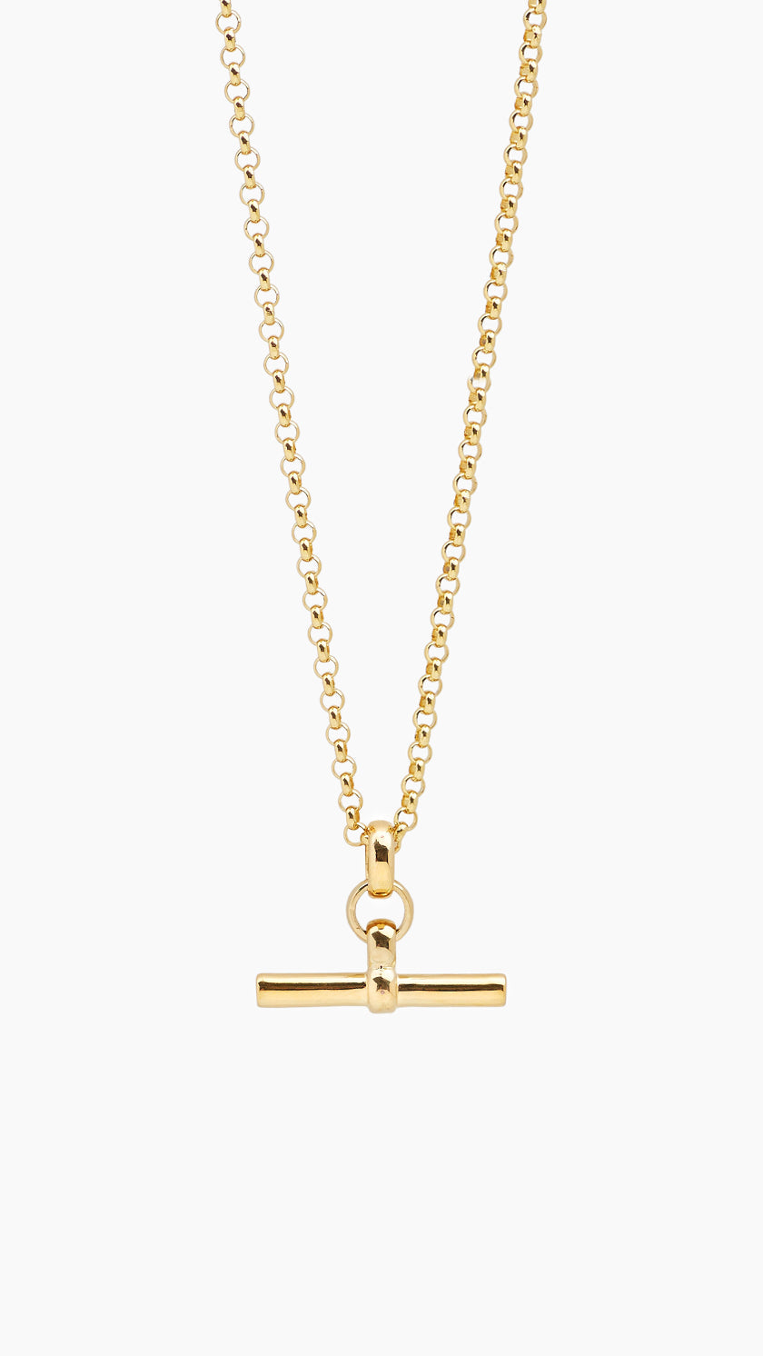 Small gold T-bar necklace on belcher chain 