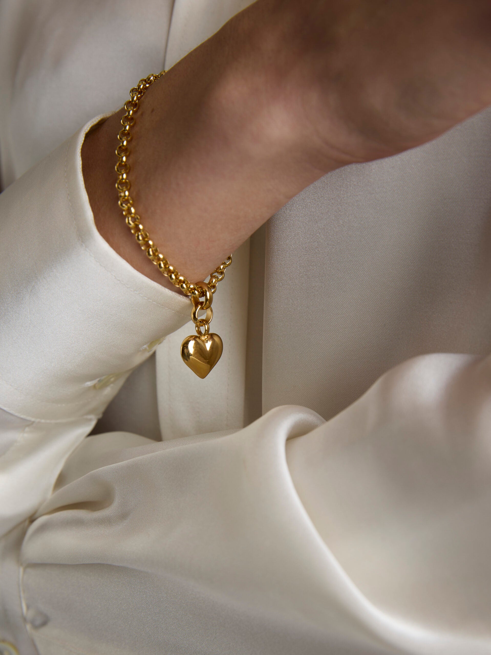 Small Gold Heart on Belcher Bracelet