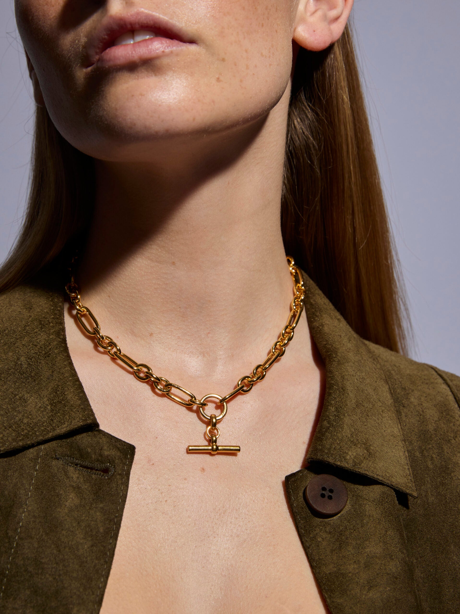 Small Gold T-bar on Clipt Watch Chain Necklace