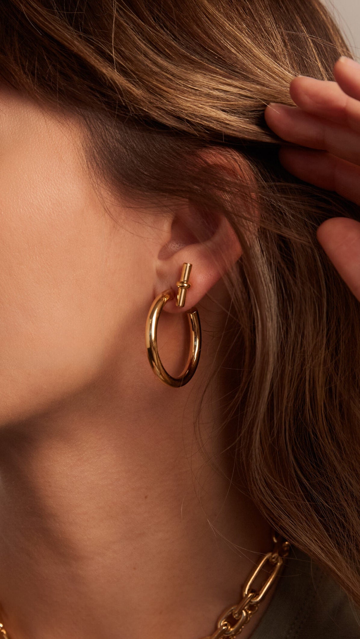 Gold T-Bar Stud Earrings