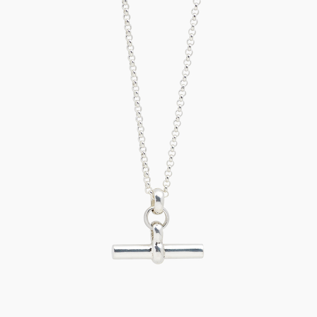 Medium Silver T-Bar On Belcher Chain