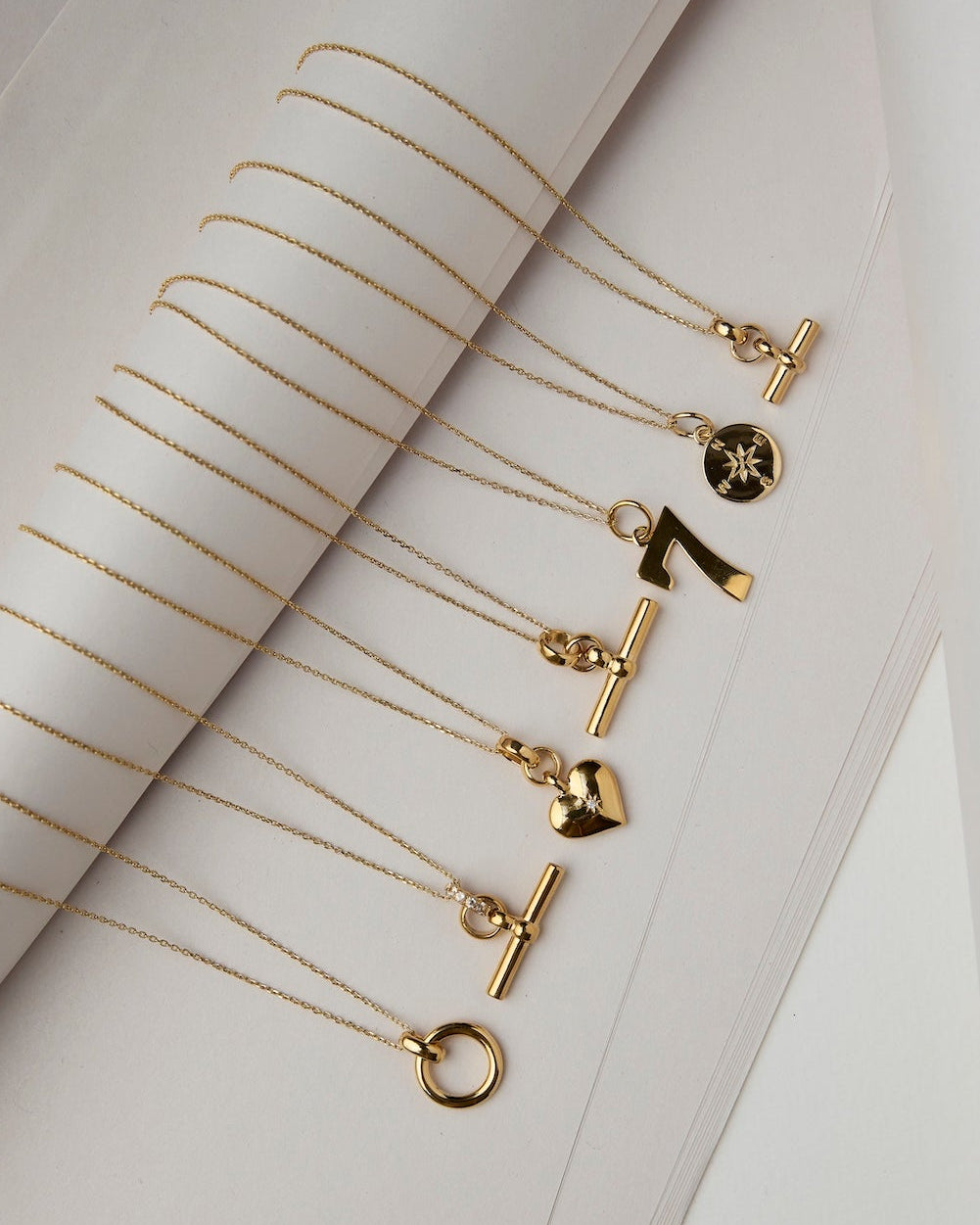 Small-Jewelled-Gold-T-Bar-On-Trace-Chain-Tilly-Sveaas