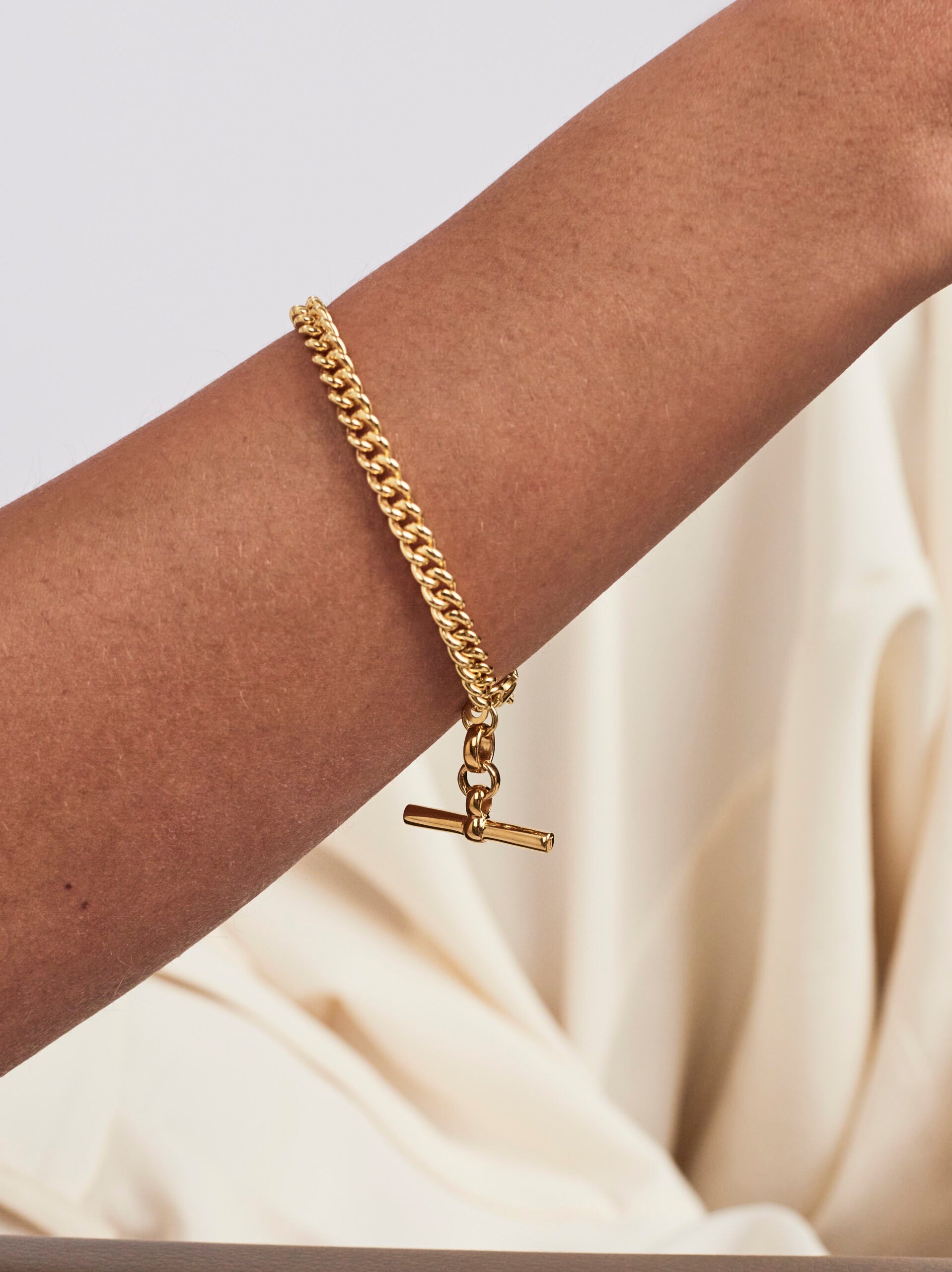 Baby Gold Curb Link Bracelet with T-Bar