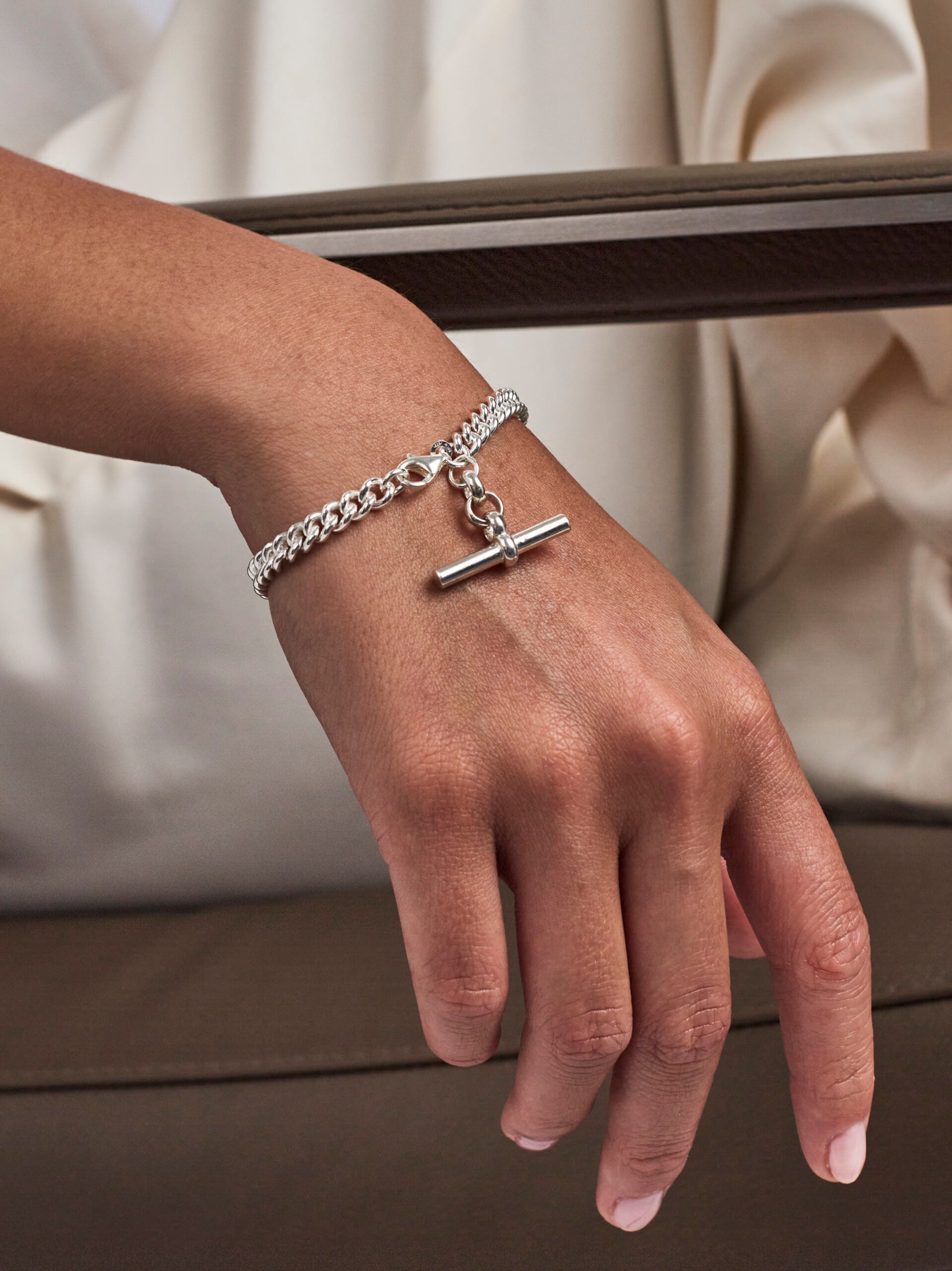 Silver T-Bar Curb Link Bracelet