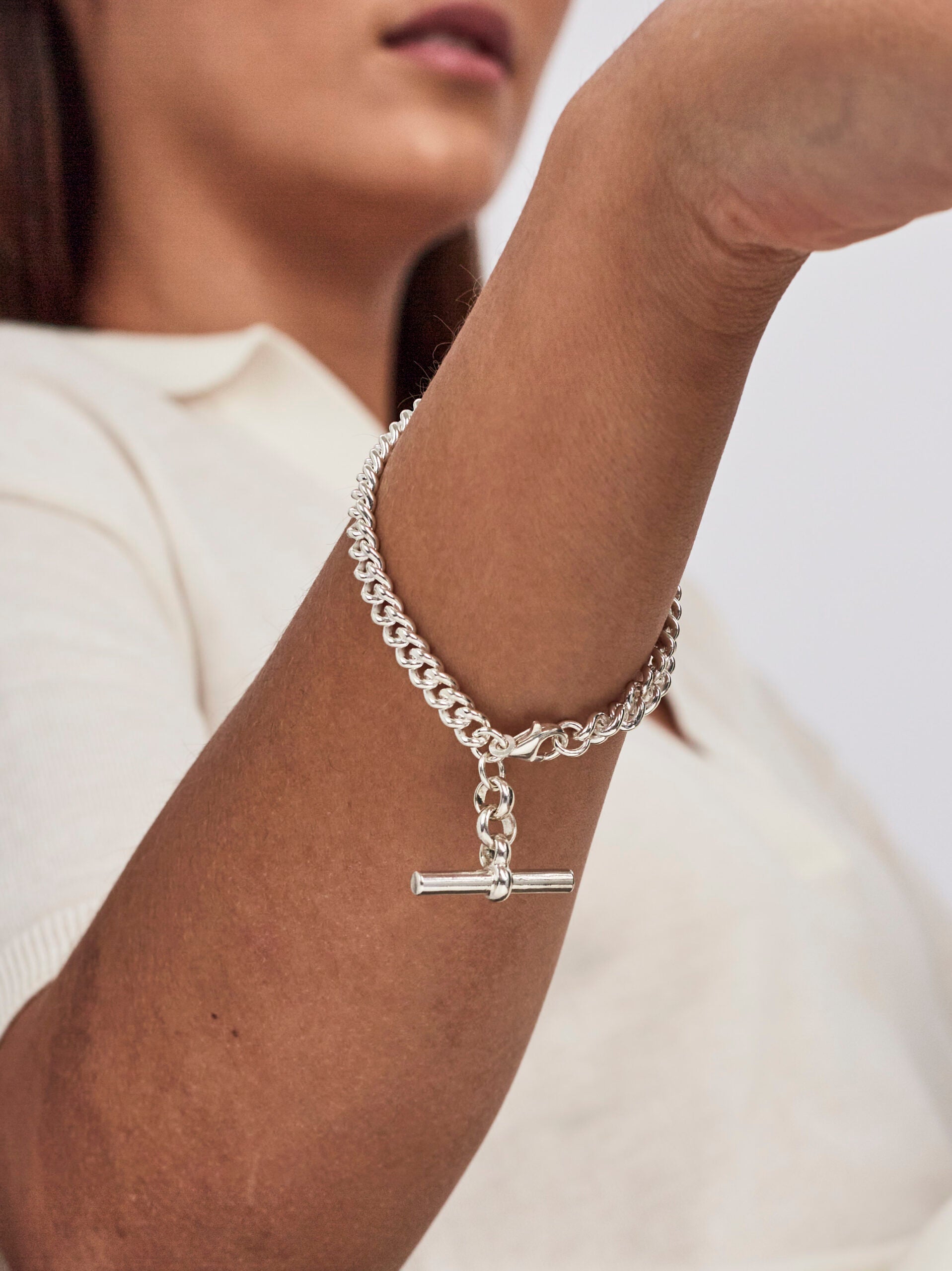 Silver T-Bar Curb Link Bracelet – Tilly Sveaas