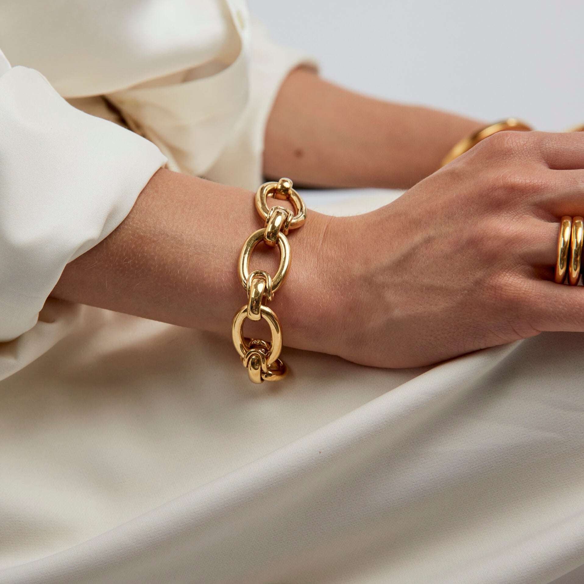 Giant Gold Interlock Bracelet