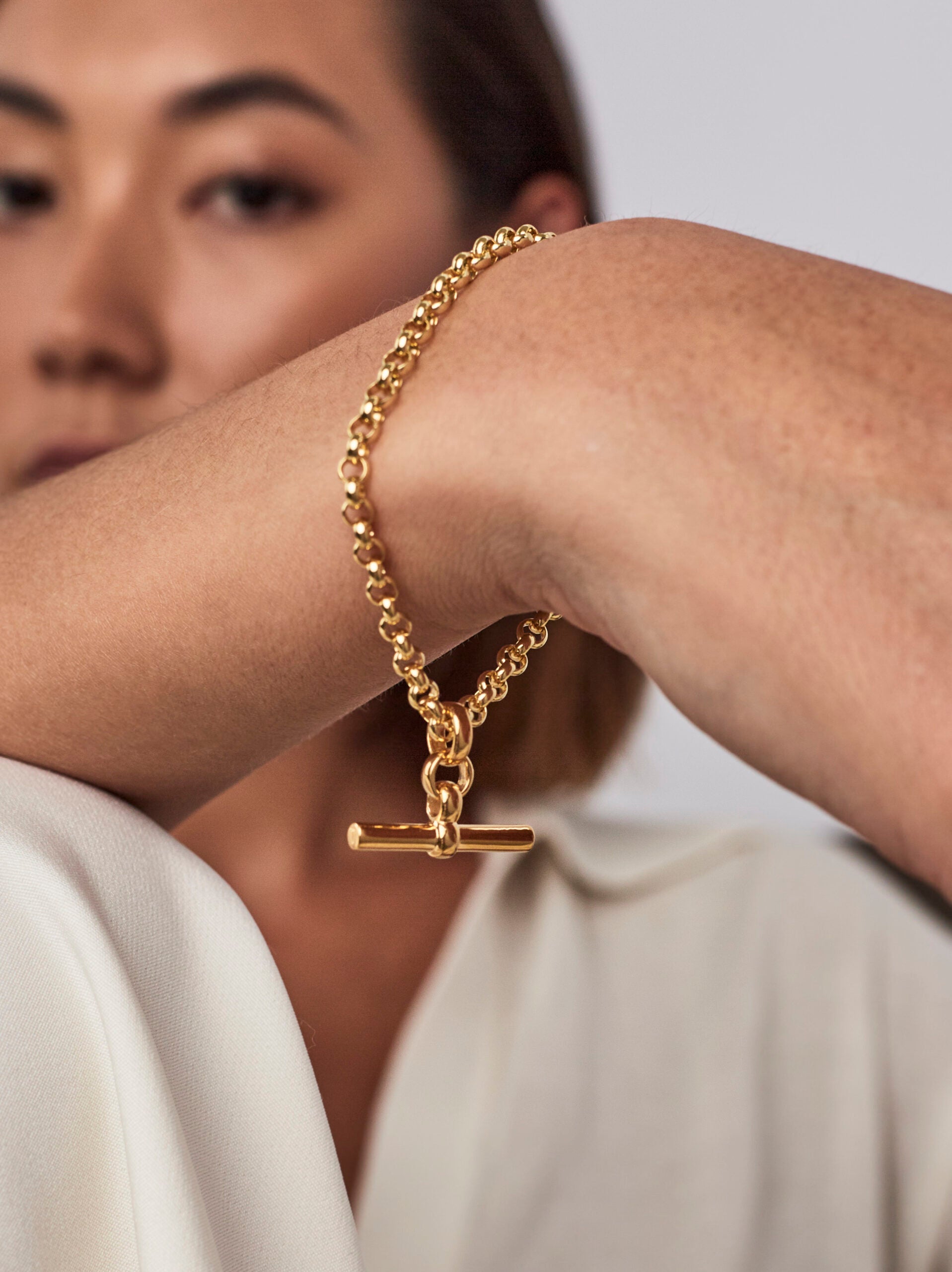 Gold Belcher Bracelet With Gold T-Bar