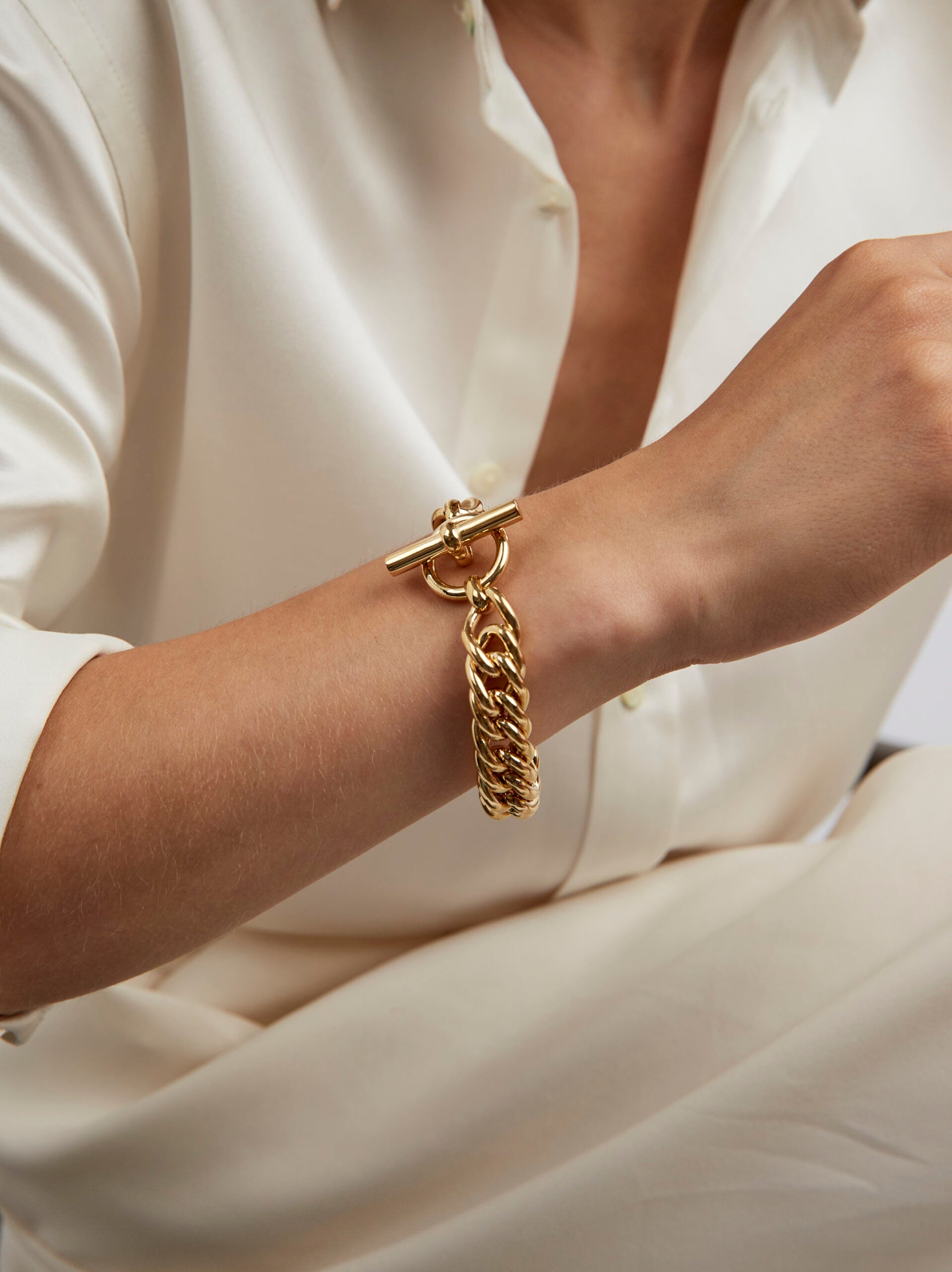 Large Gold Curb Chain Bracelet