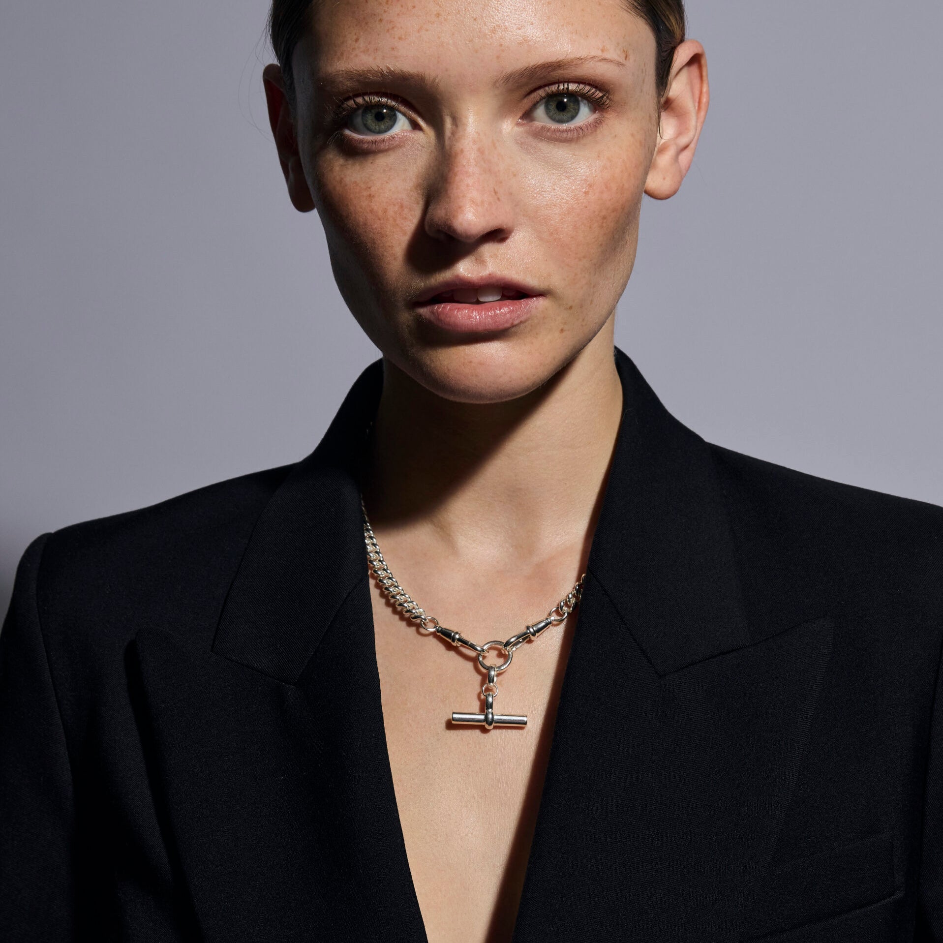 Medium Silver T-bar on Medium Curb Clipt Necklace