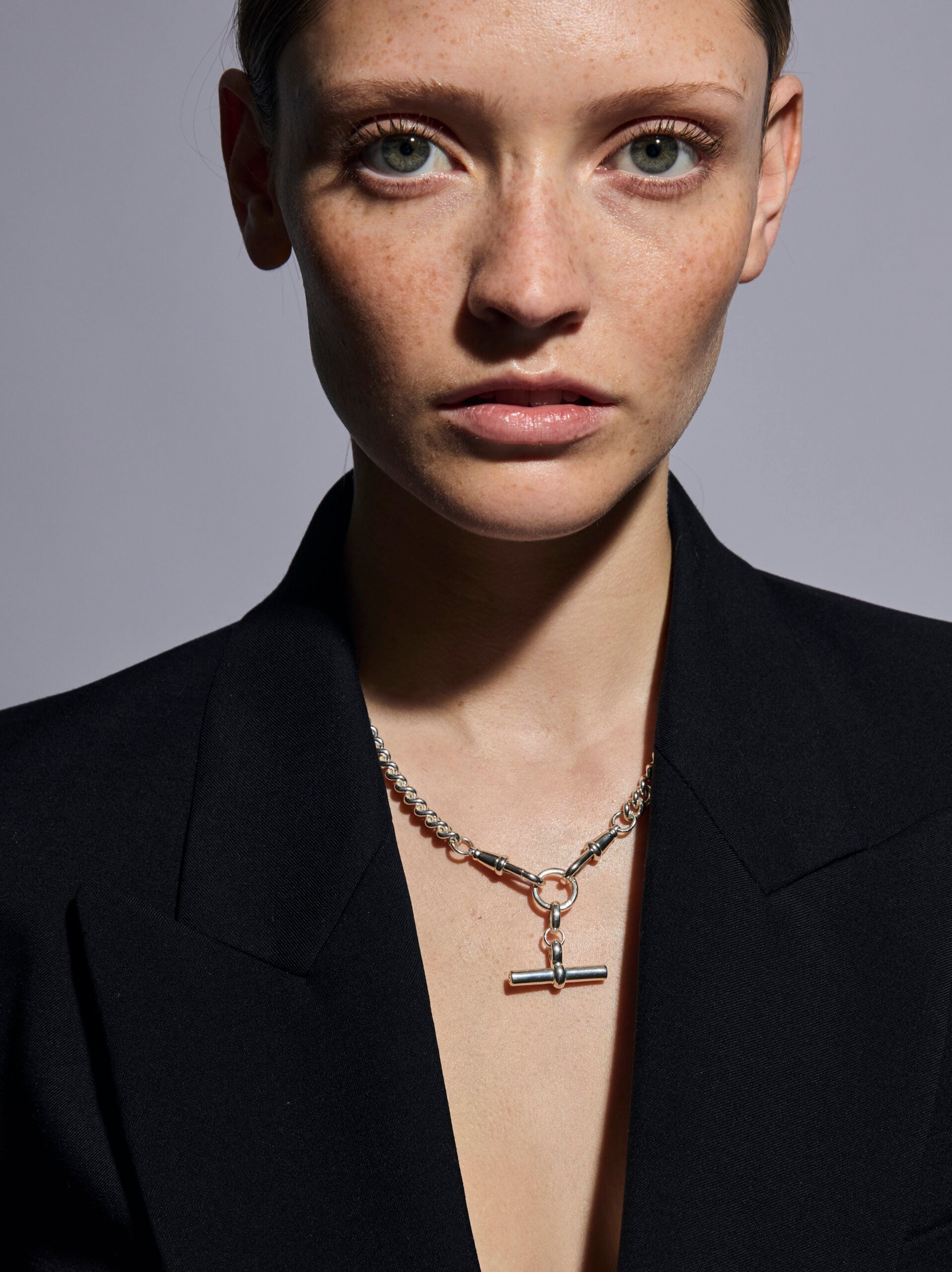 Medium Silver T-bar on Medium Curb Clipt Necklace