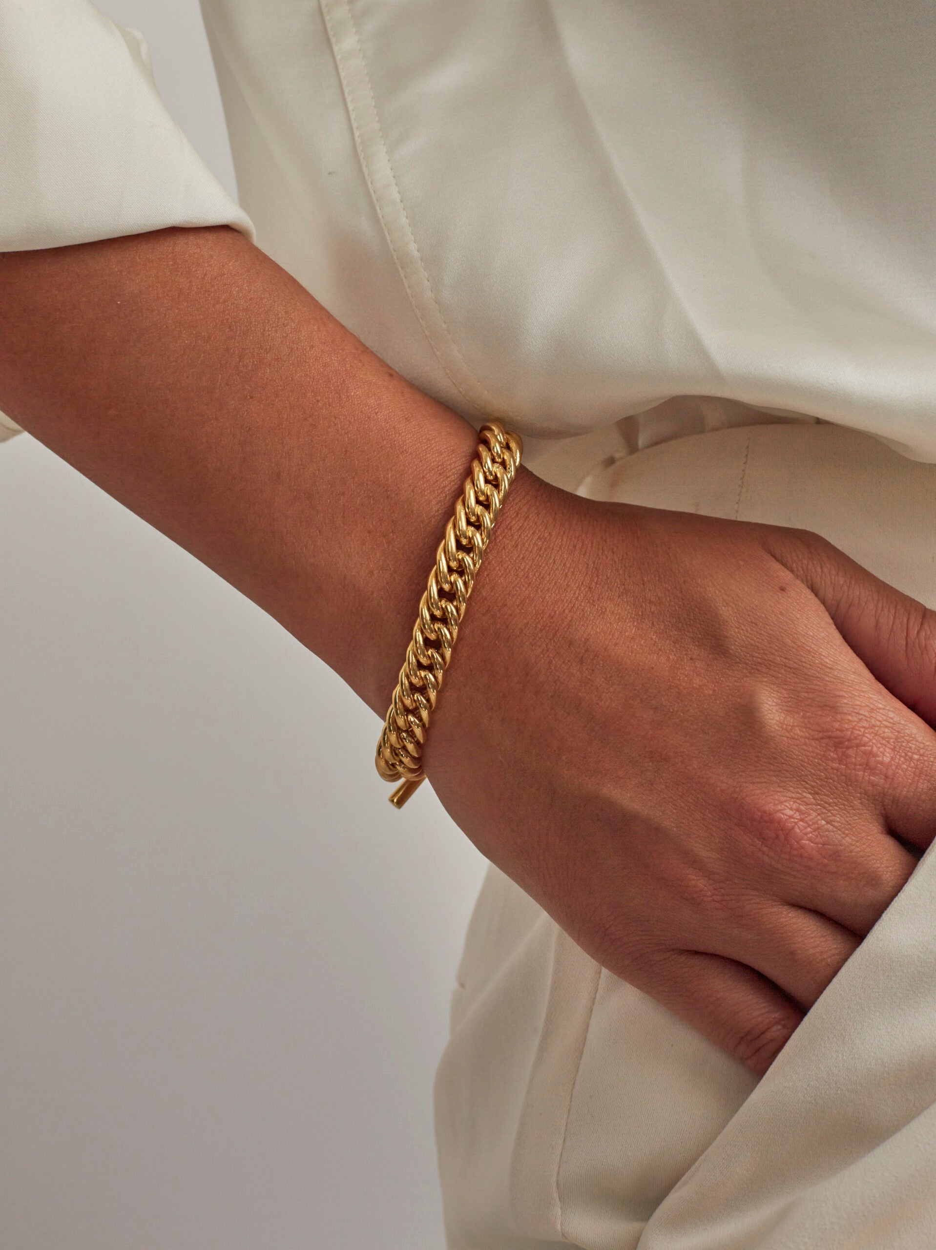 Slim Gold Curb Link Bracelet