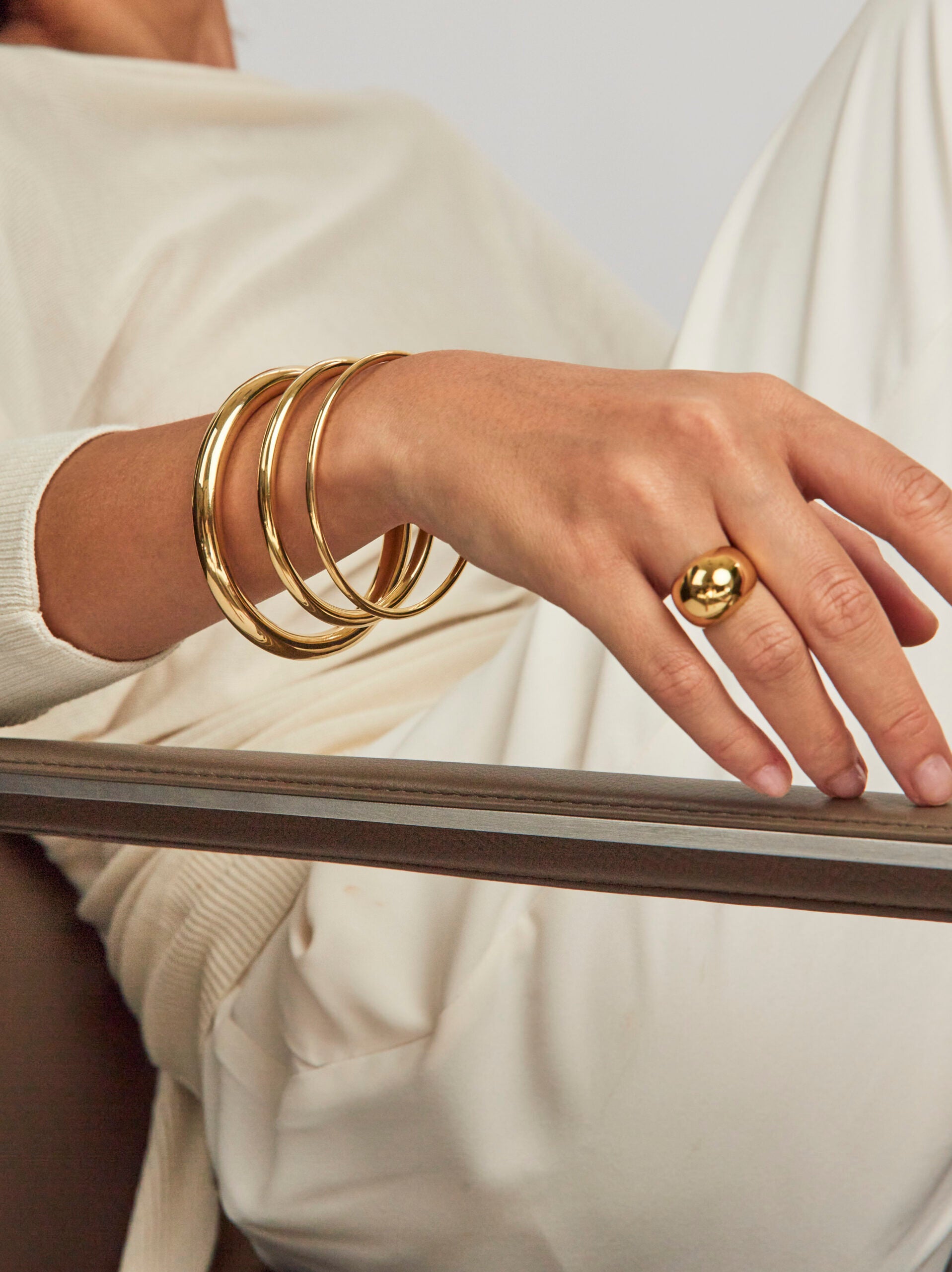 Large Plain Gold Bangle