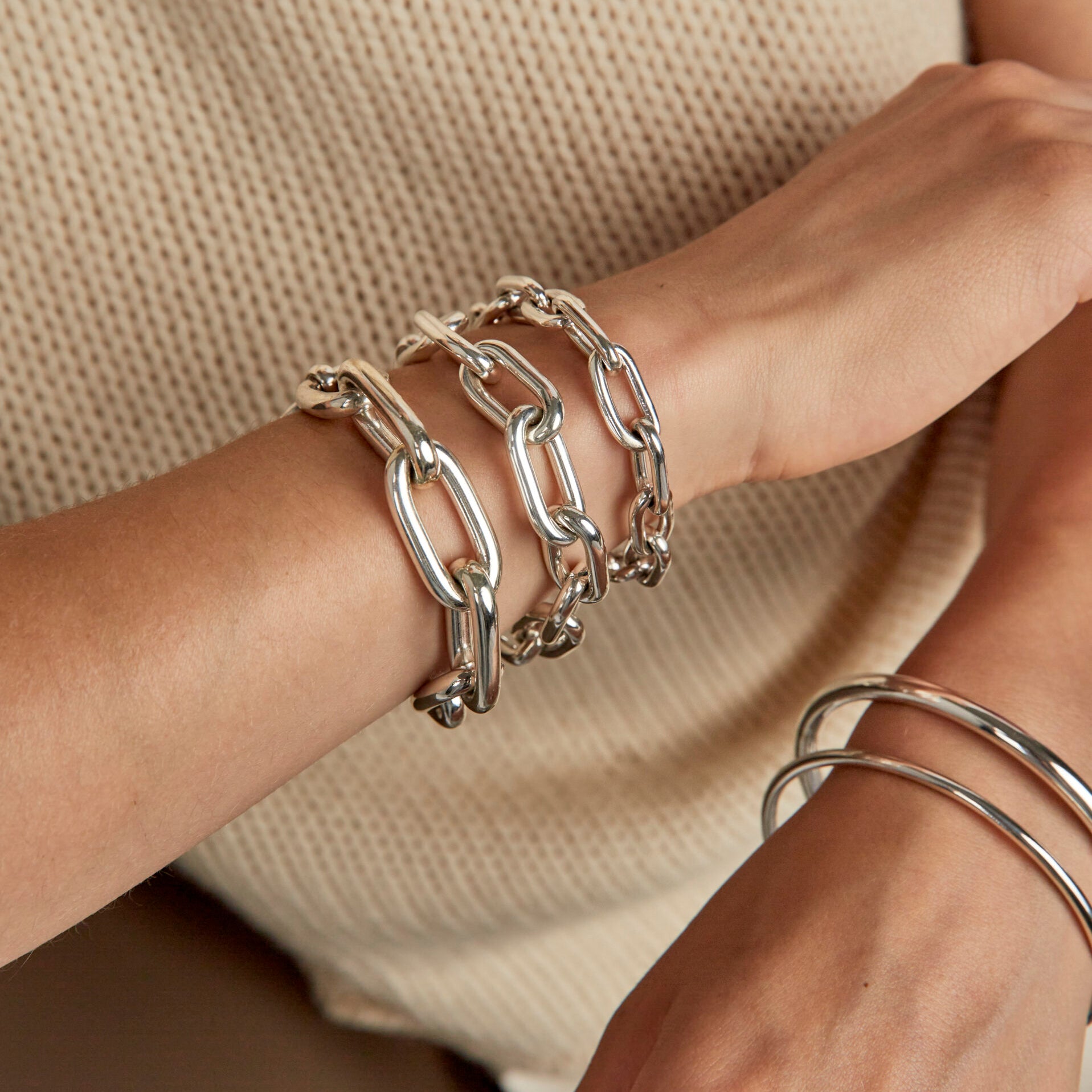 Small Silver Oval Linked Bracelet