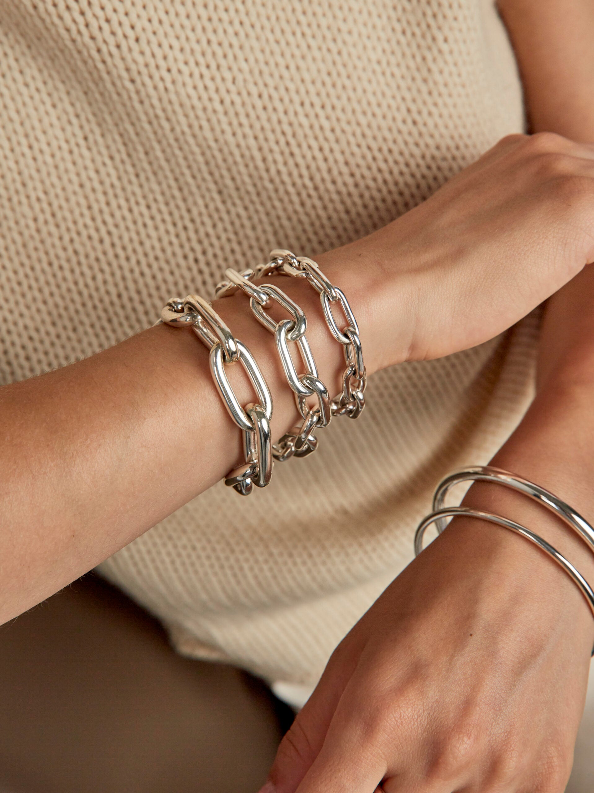 Small Silver Oval Linked Bracelet