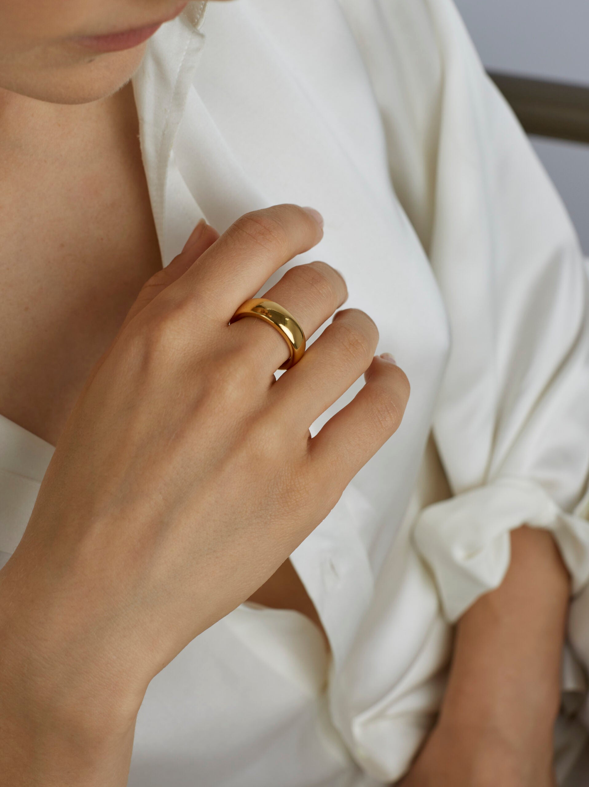Slim Gold Band Ring
