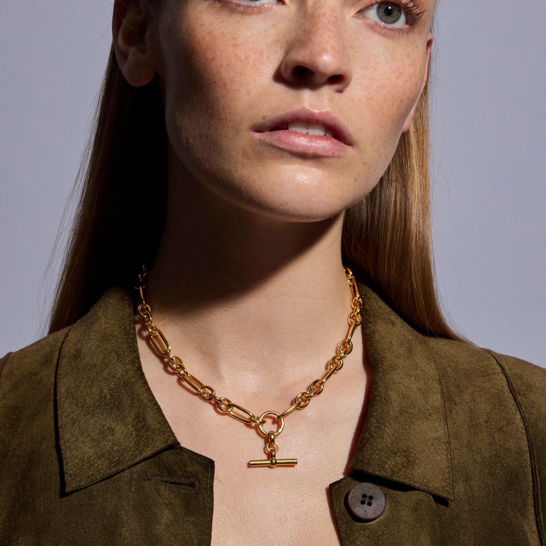 Small Gold T-bar on Clipt Watch Chain Necklace