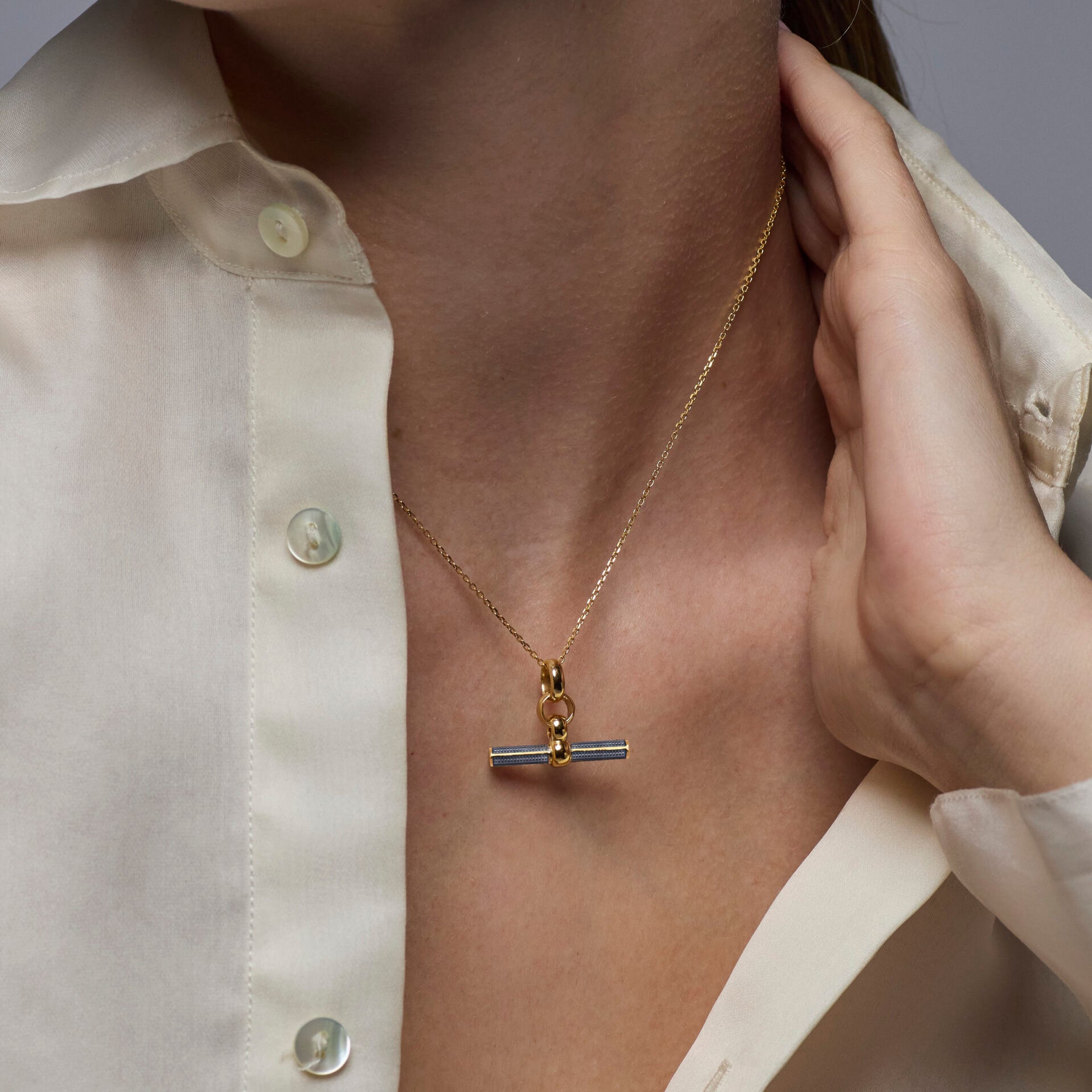 Grey Enamelled Small Gold T-bar on Trace Chain