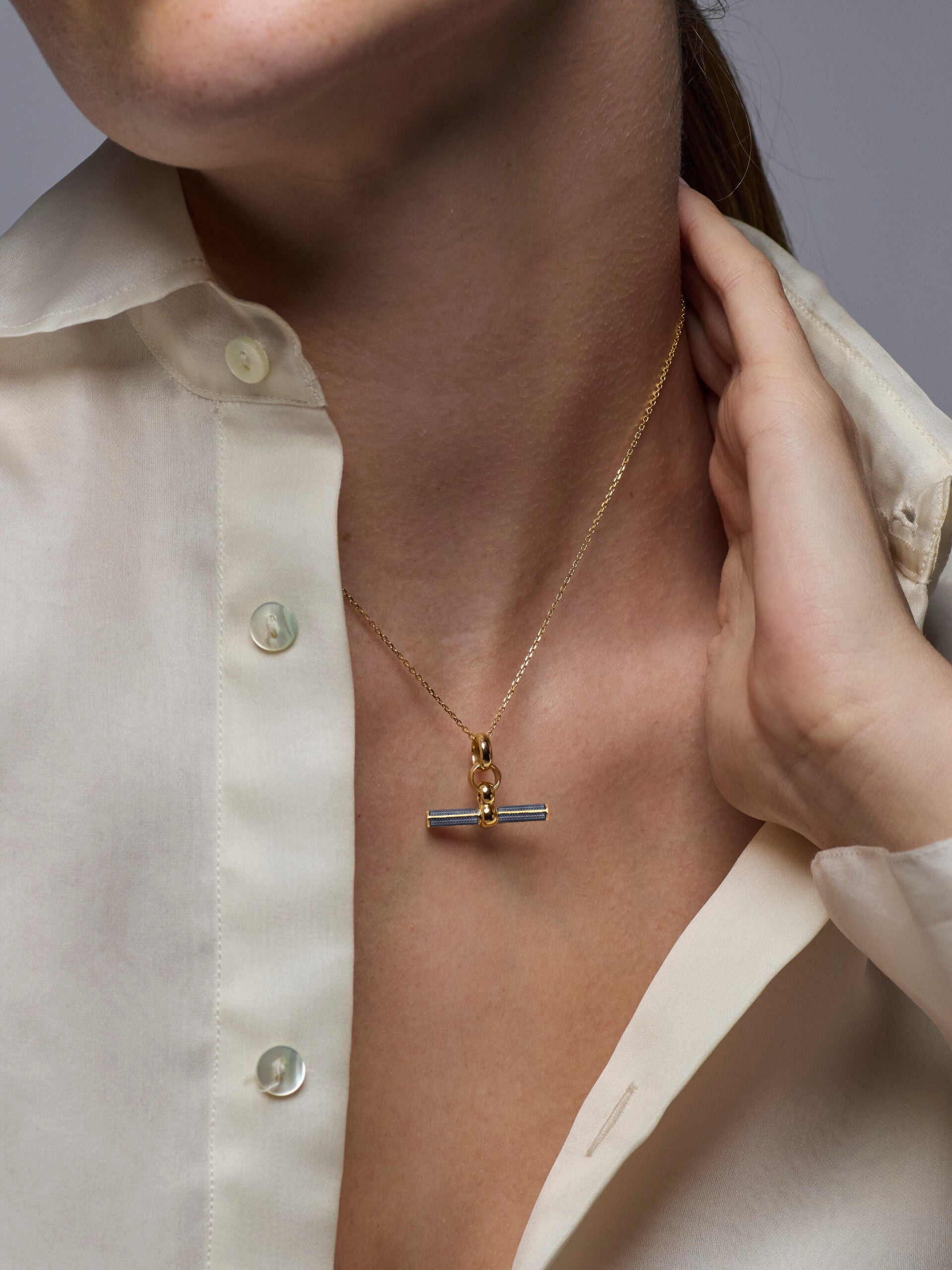 Grey Enamelled Small Gold T-bar on Trace Chain