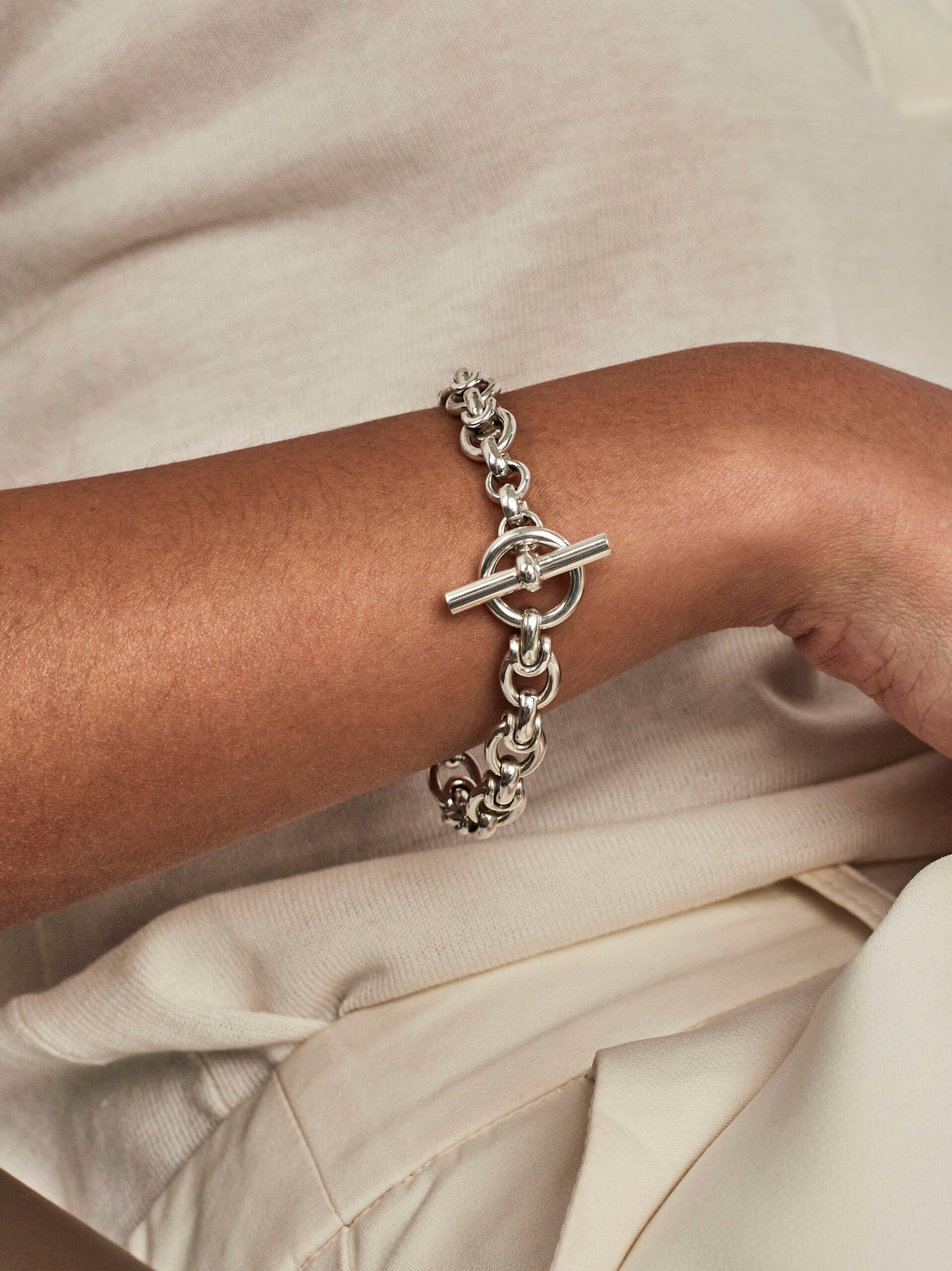 Small Silver Interlock Bracelet