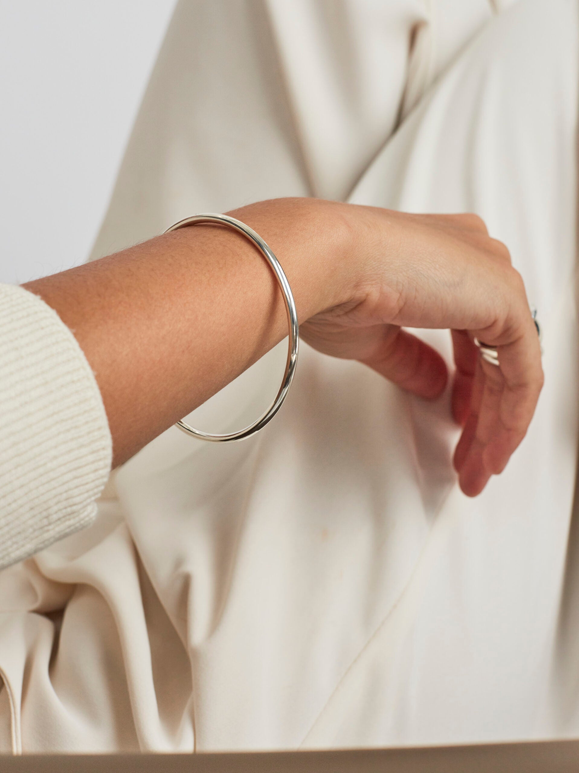 Small Plain Silver Bangle